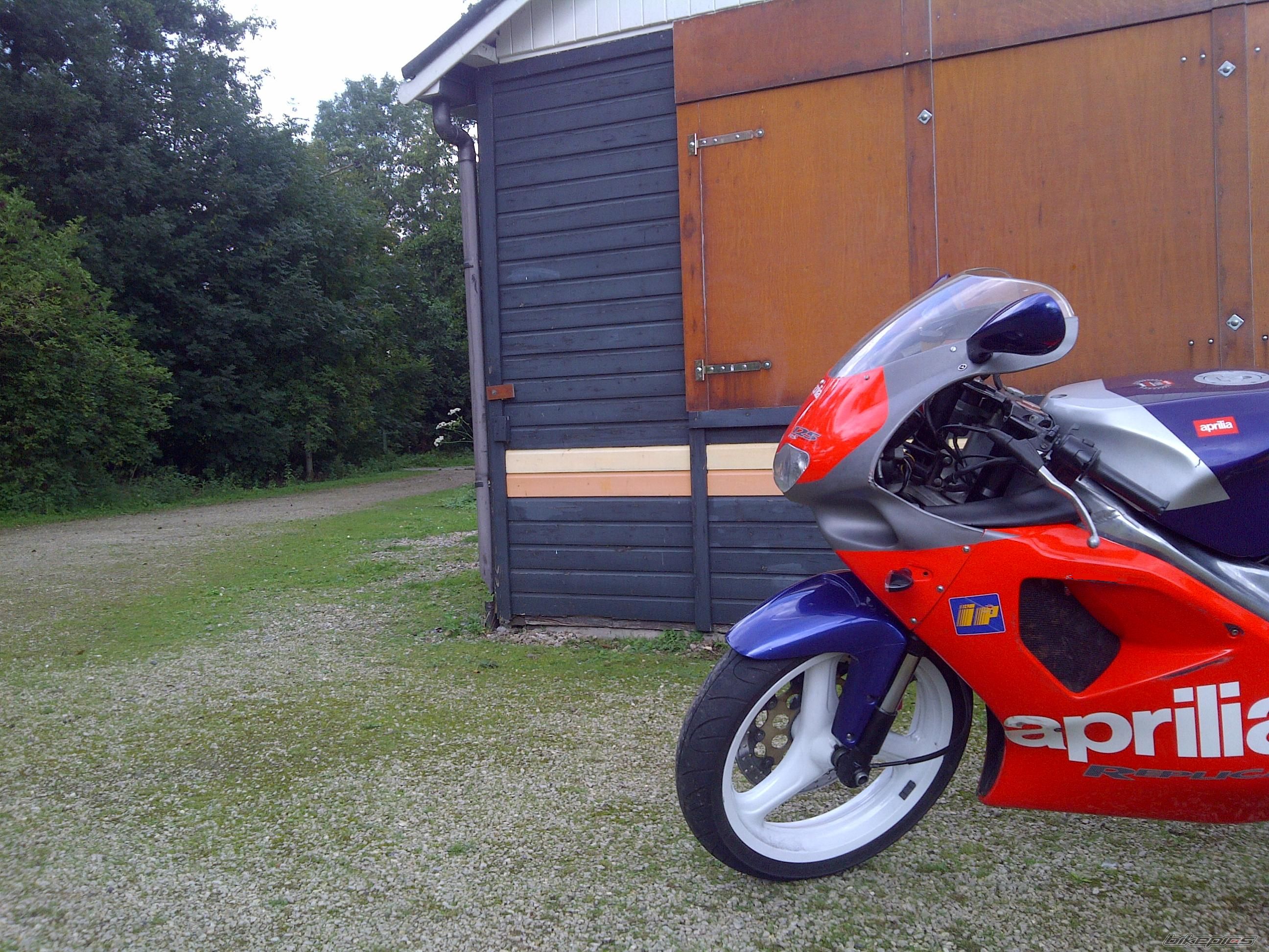 Photo 2255582