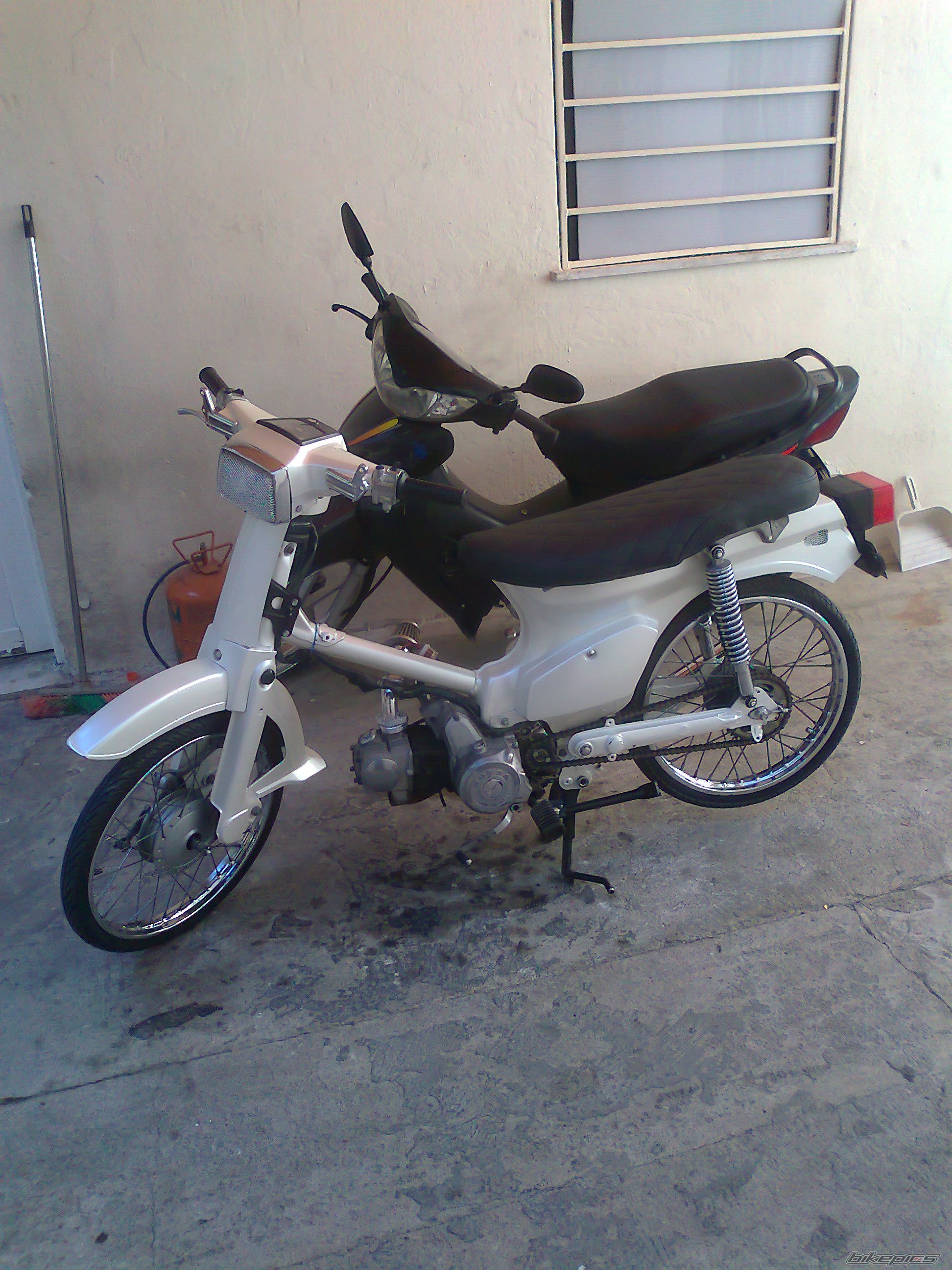 Photo 2255920