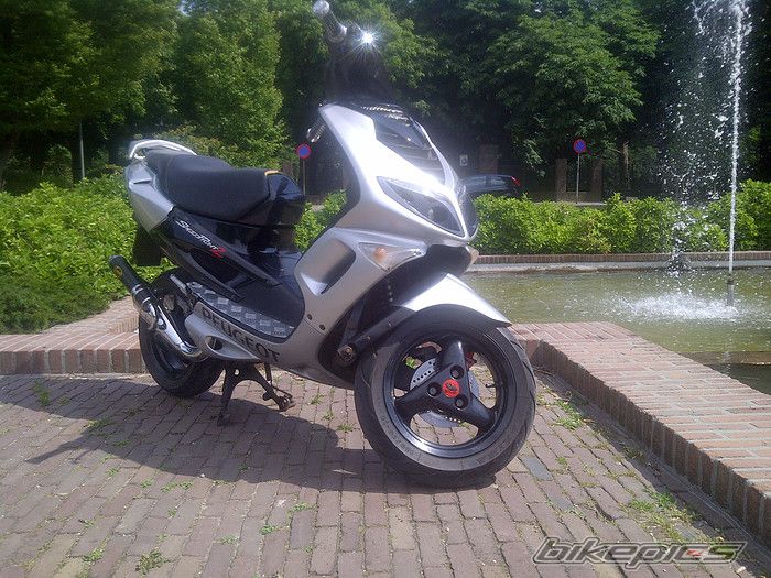 Photo 2257165