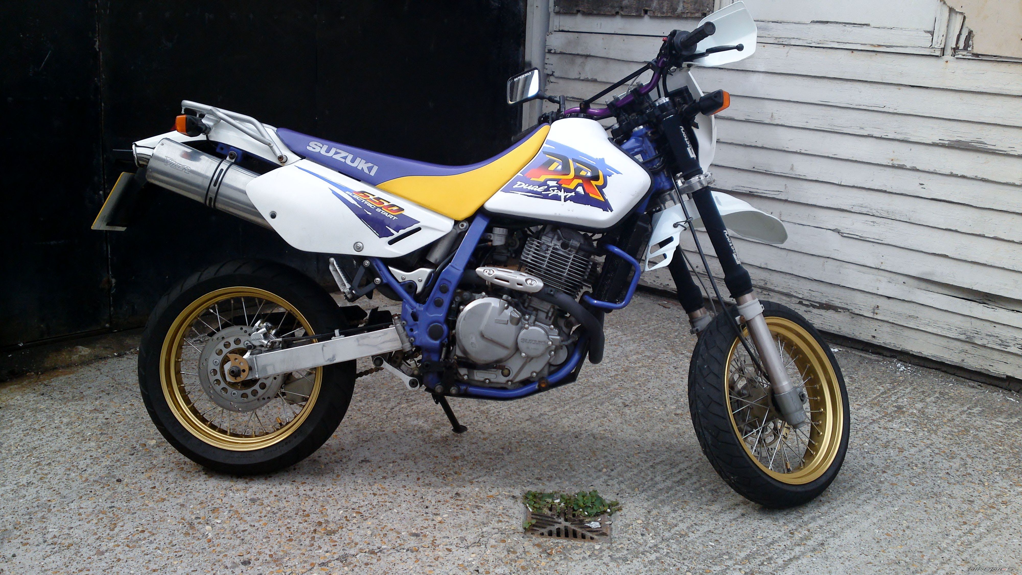 Photo 2257950