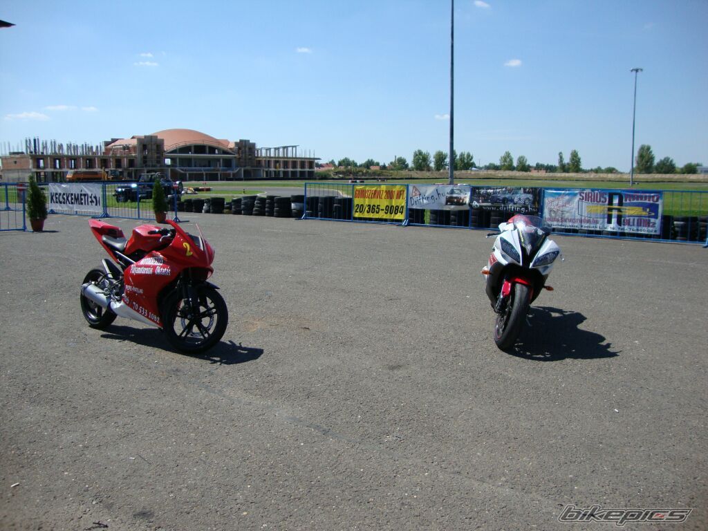 Photo 2258592
