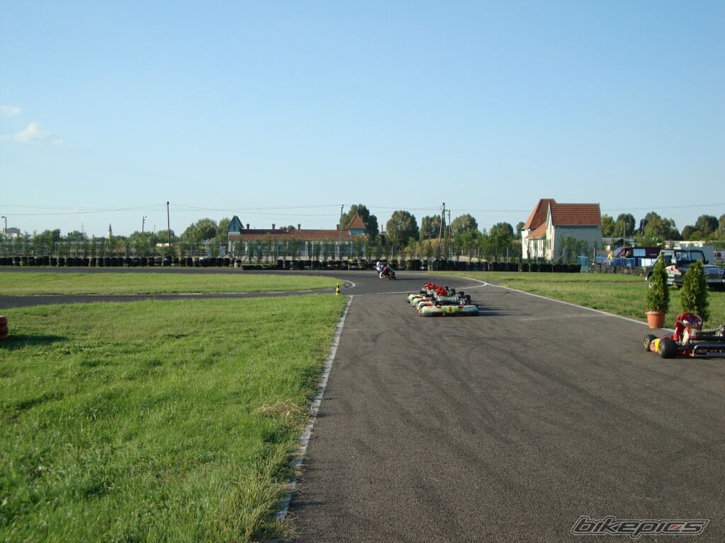 Photo 2258655