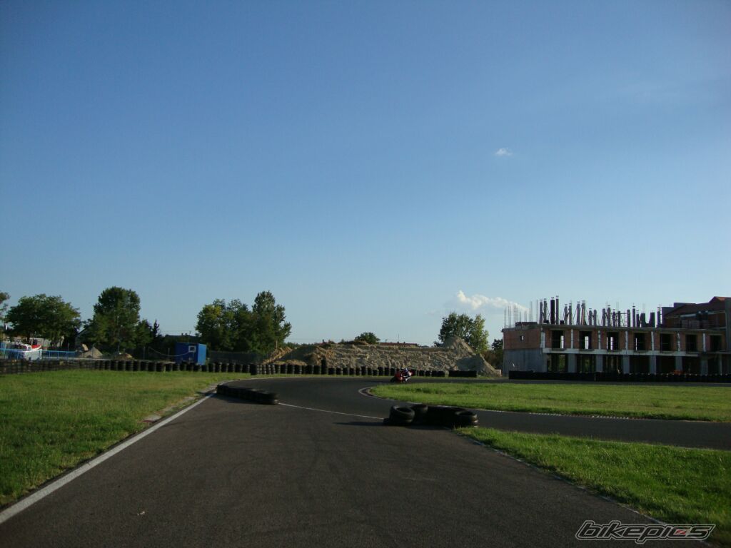 Photo 2258656