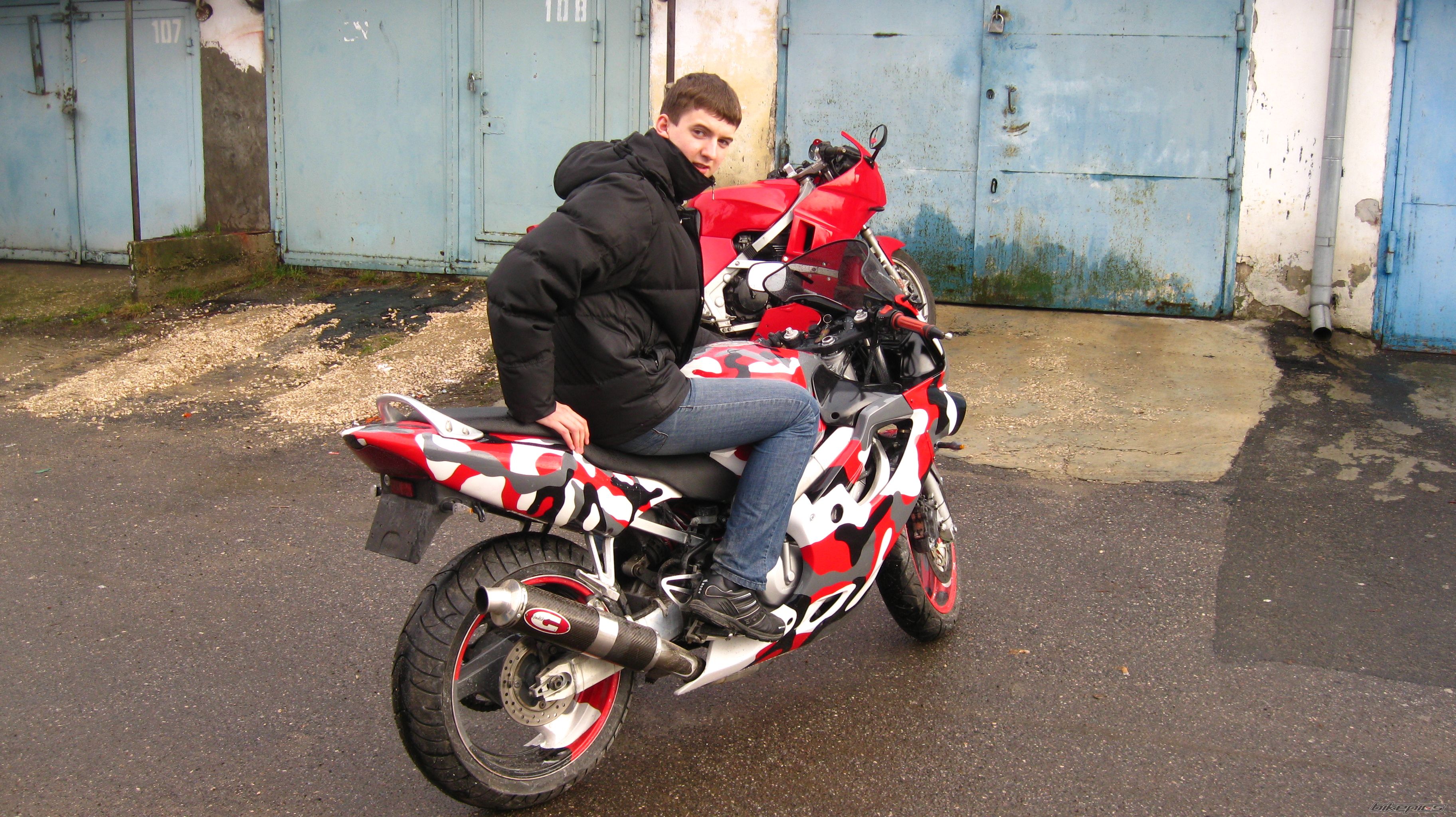 Bike Photo 2259575
