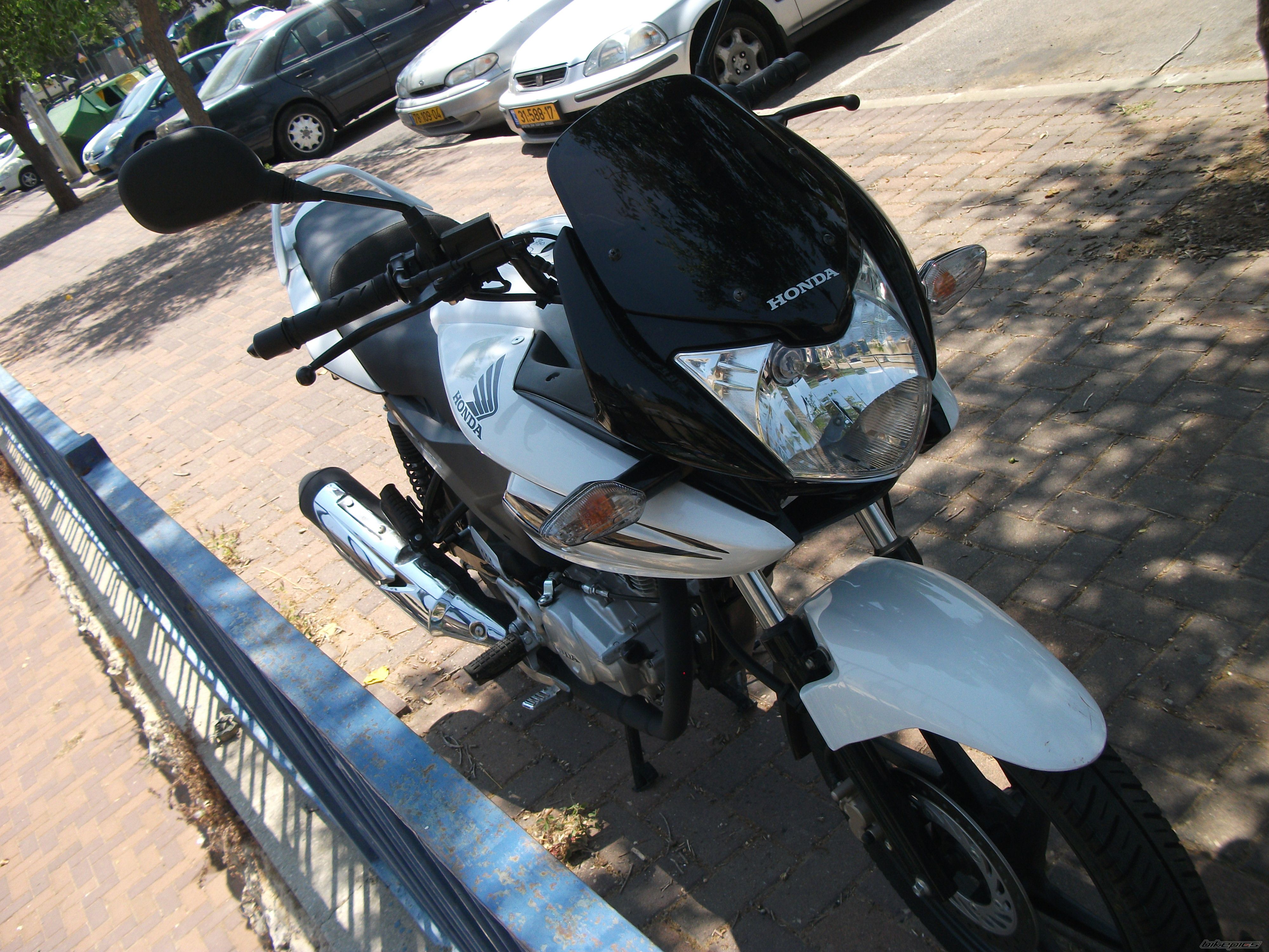 Photo 2259934