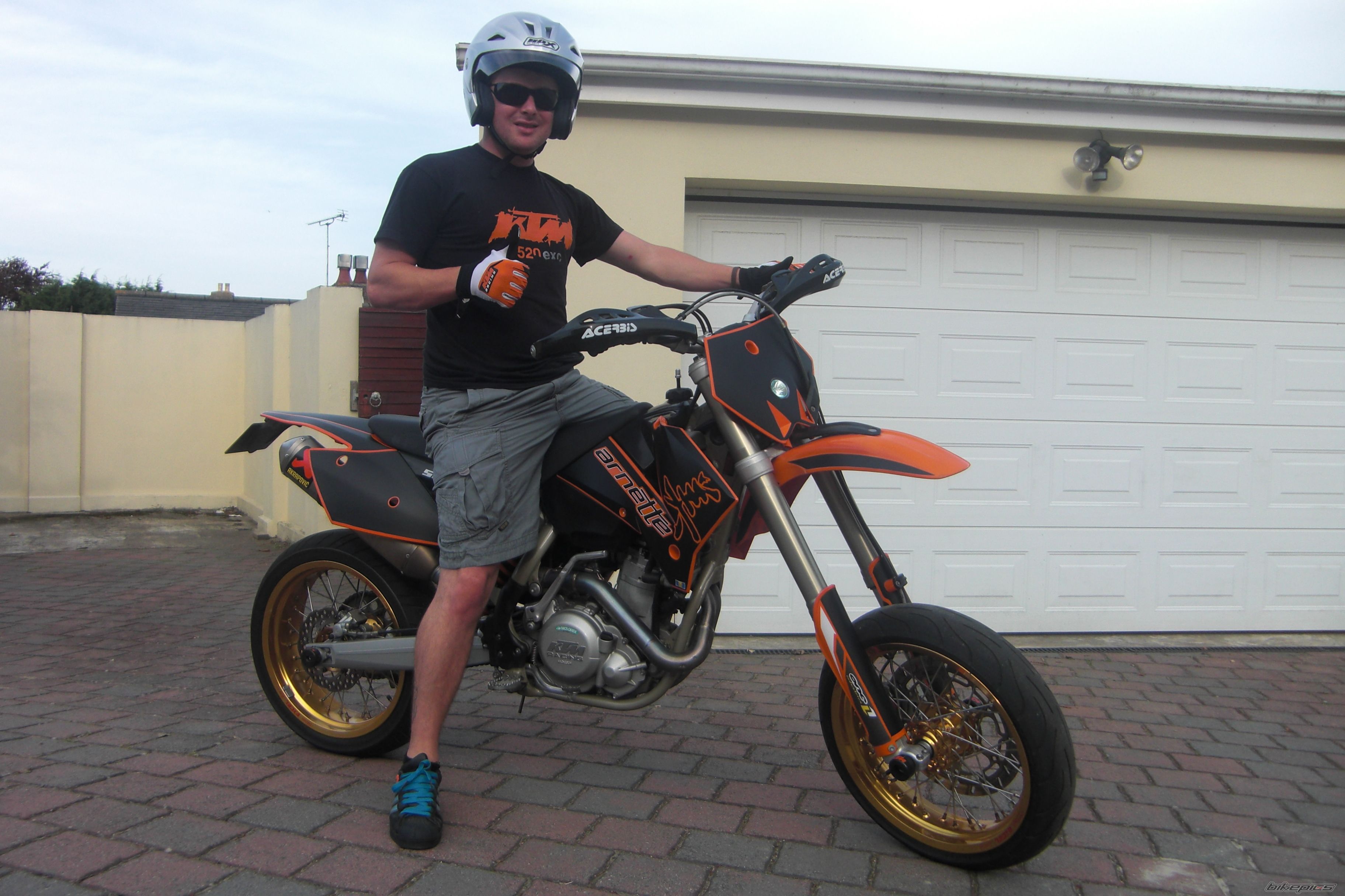 Bike Photo 2260189