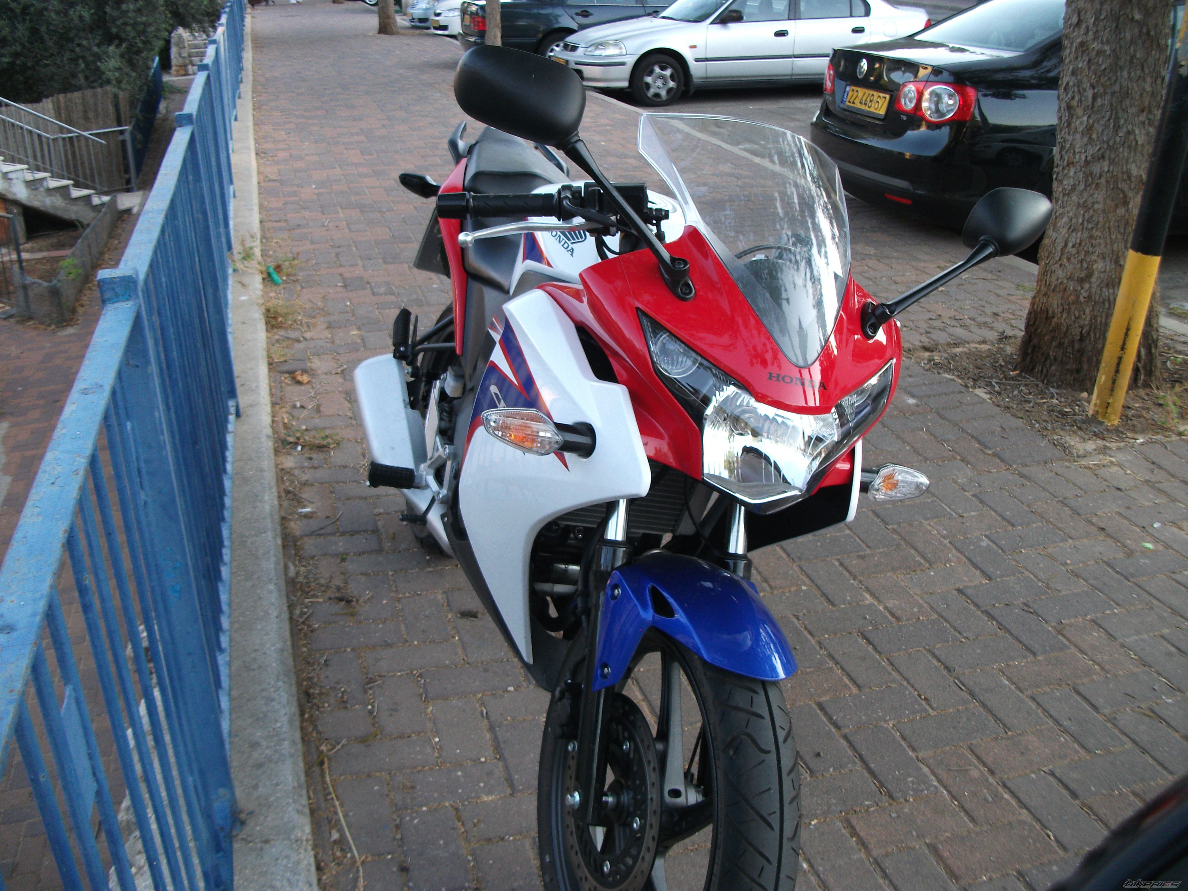 Photo 2260956