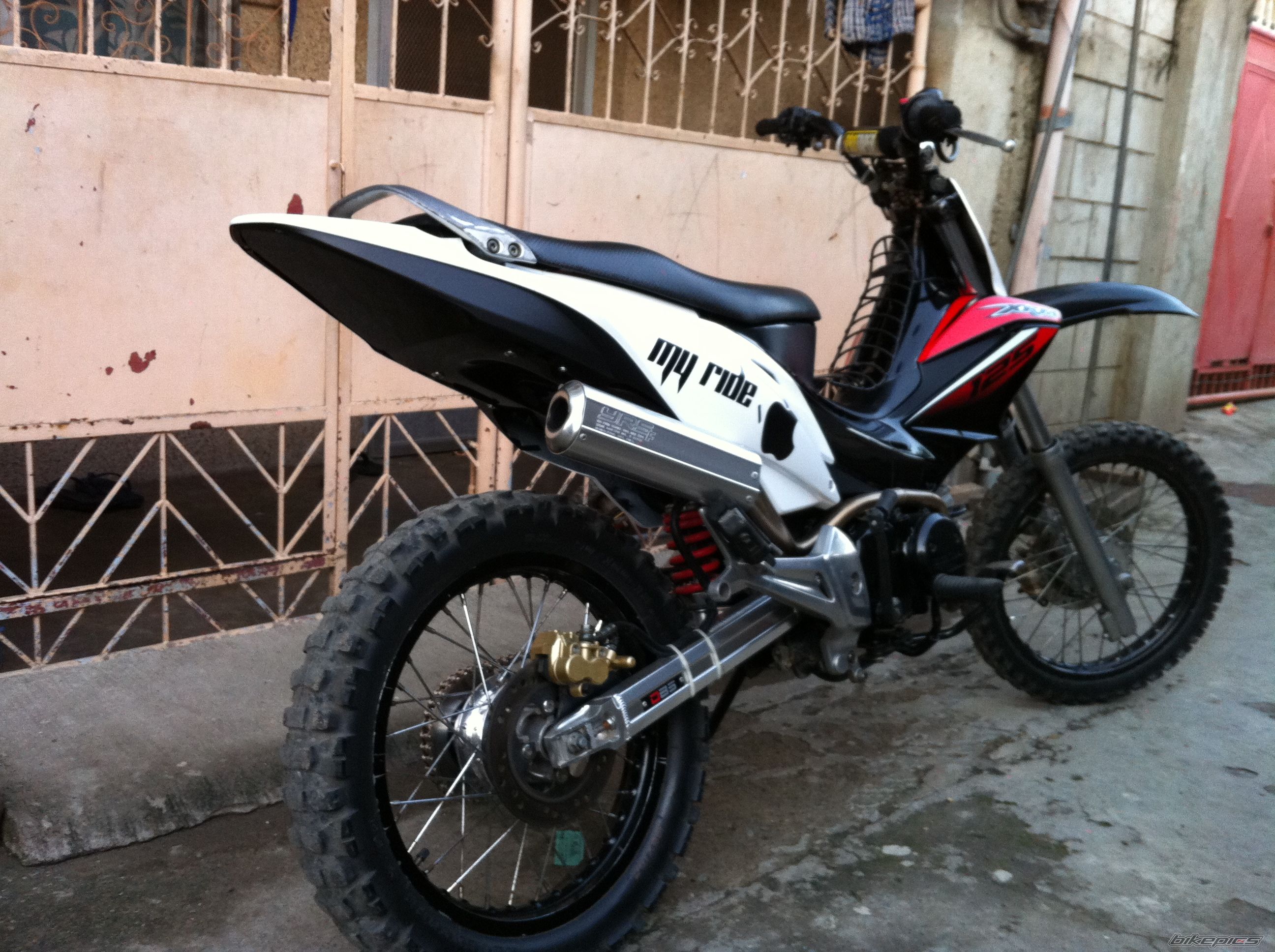 Photo 2263858