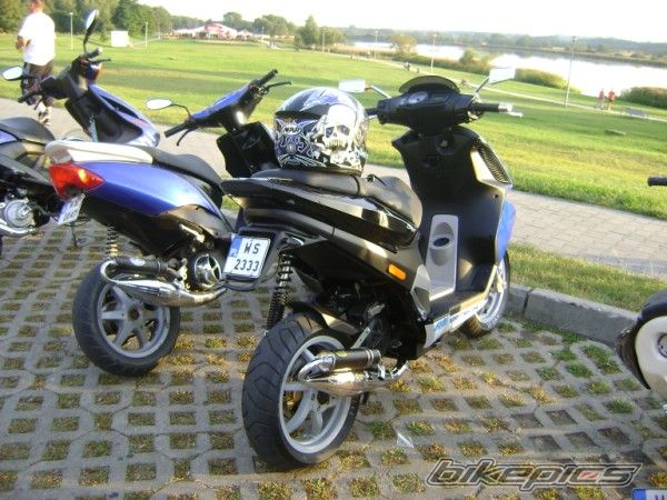 Photo 2267049