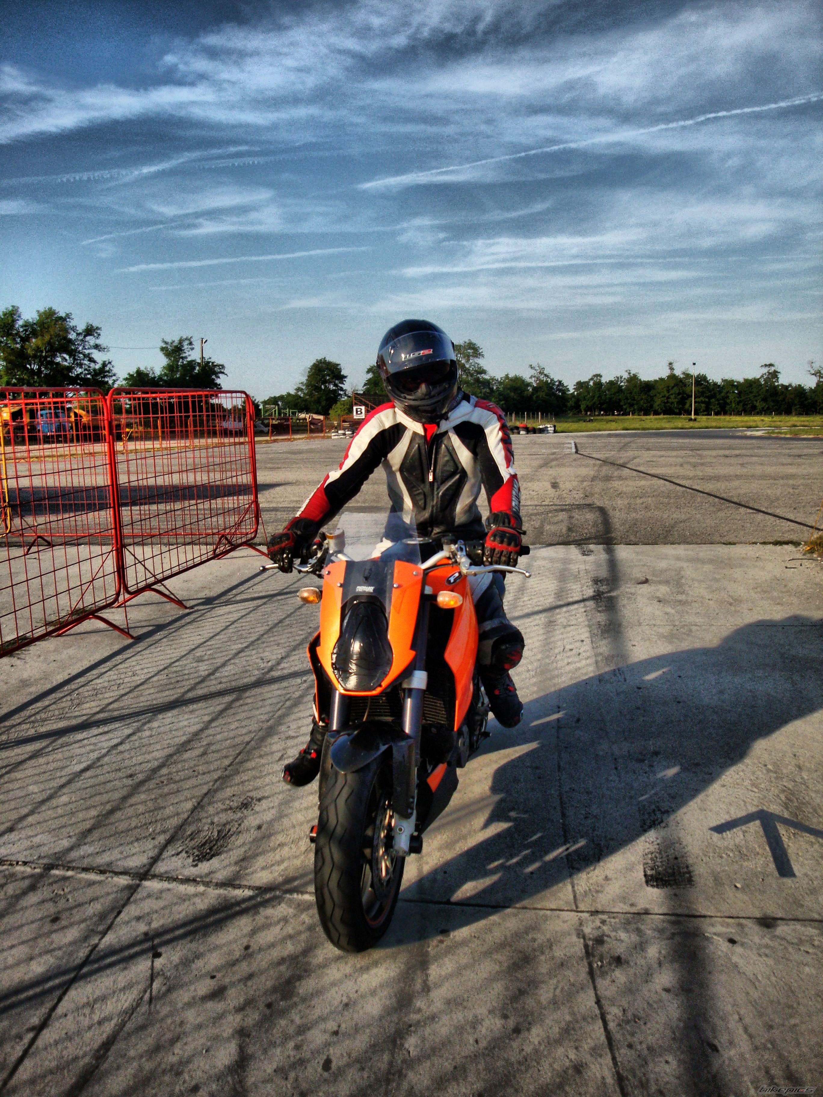 Photo 2267557
