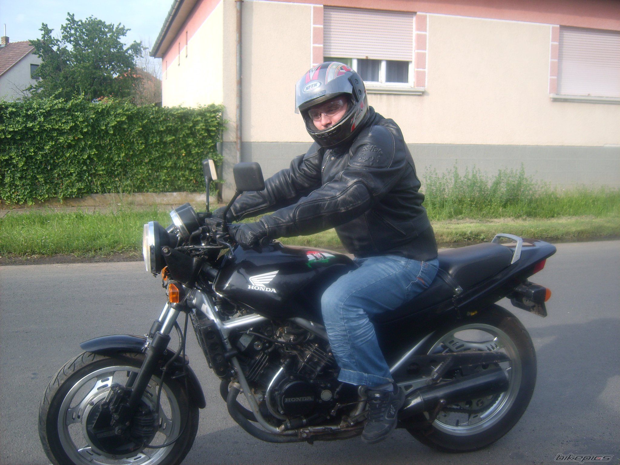 Photo 2268390