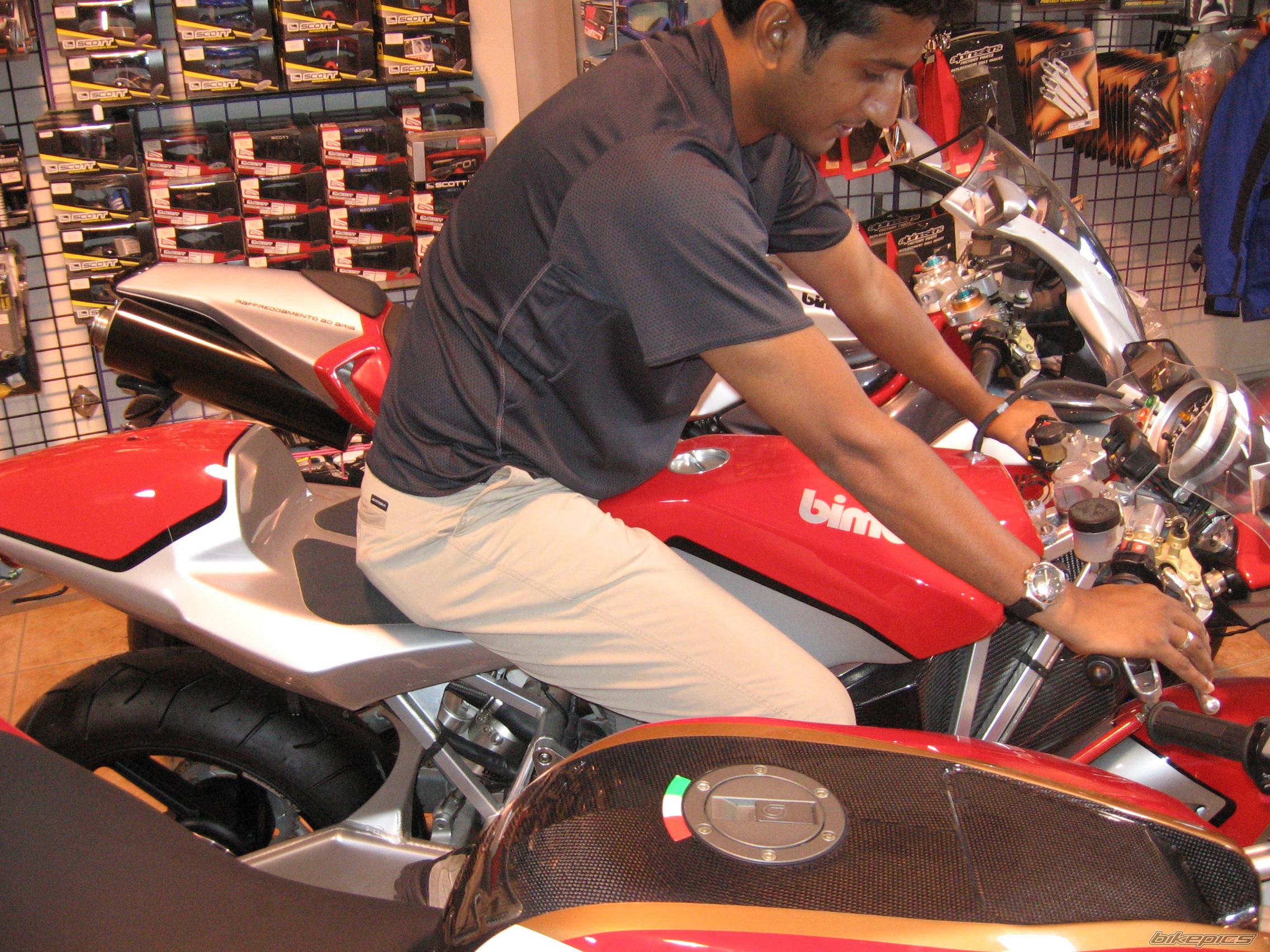 Bike Photo 2269808