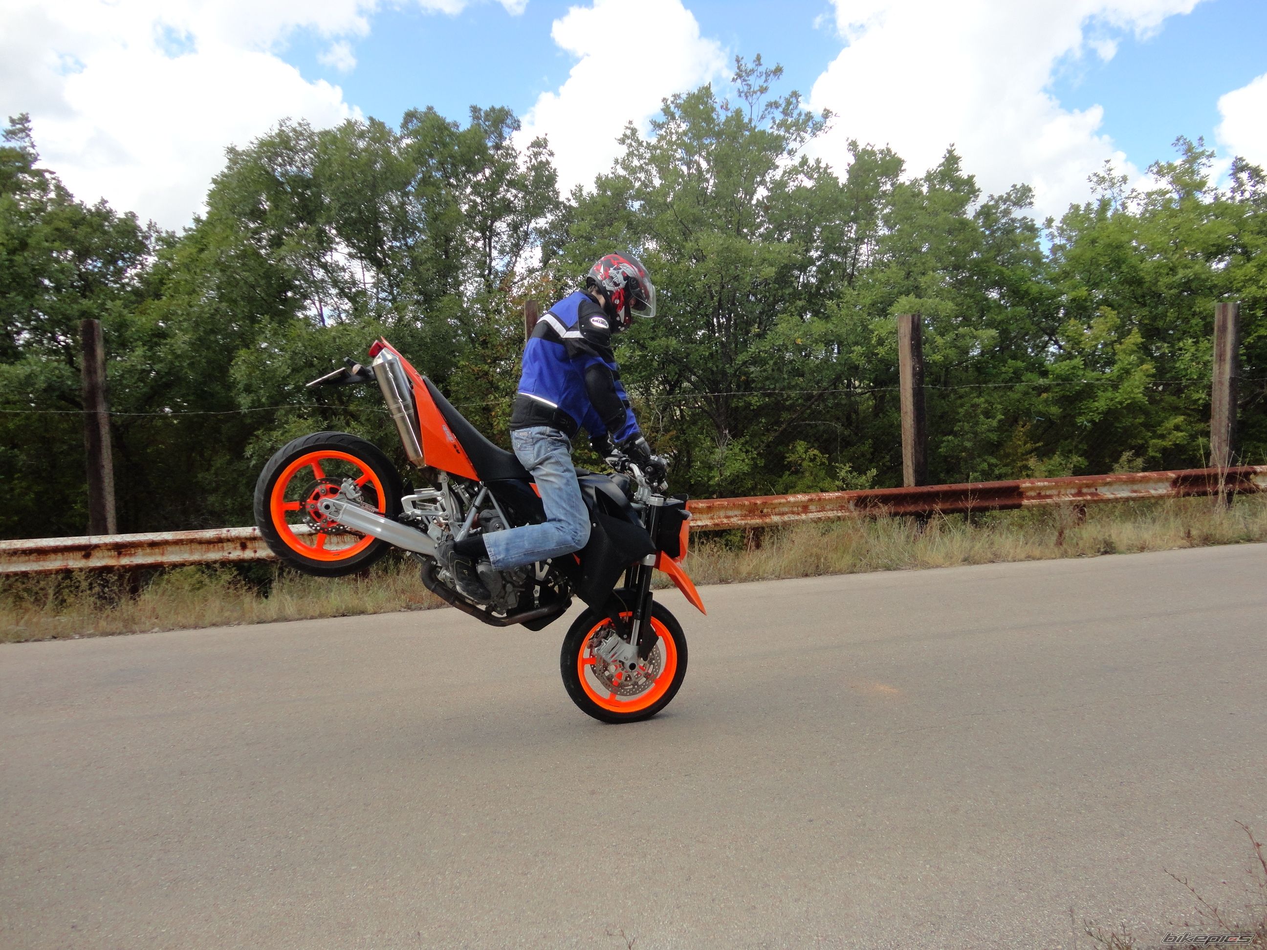 Photo 2270511