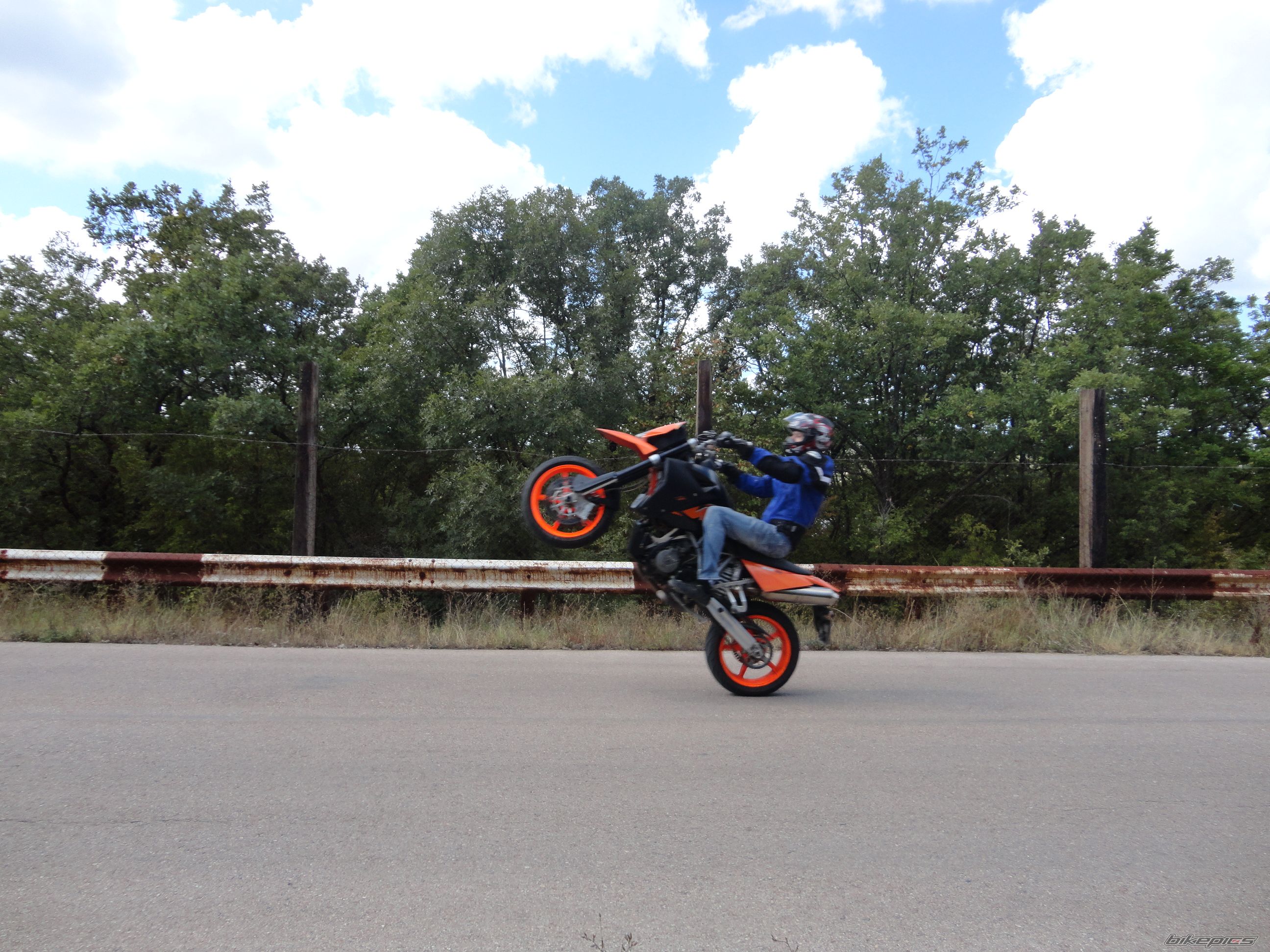 Bike Photo 2270514