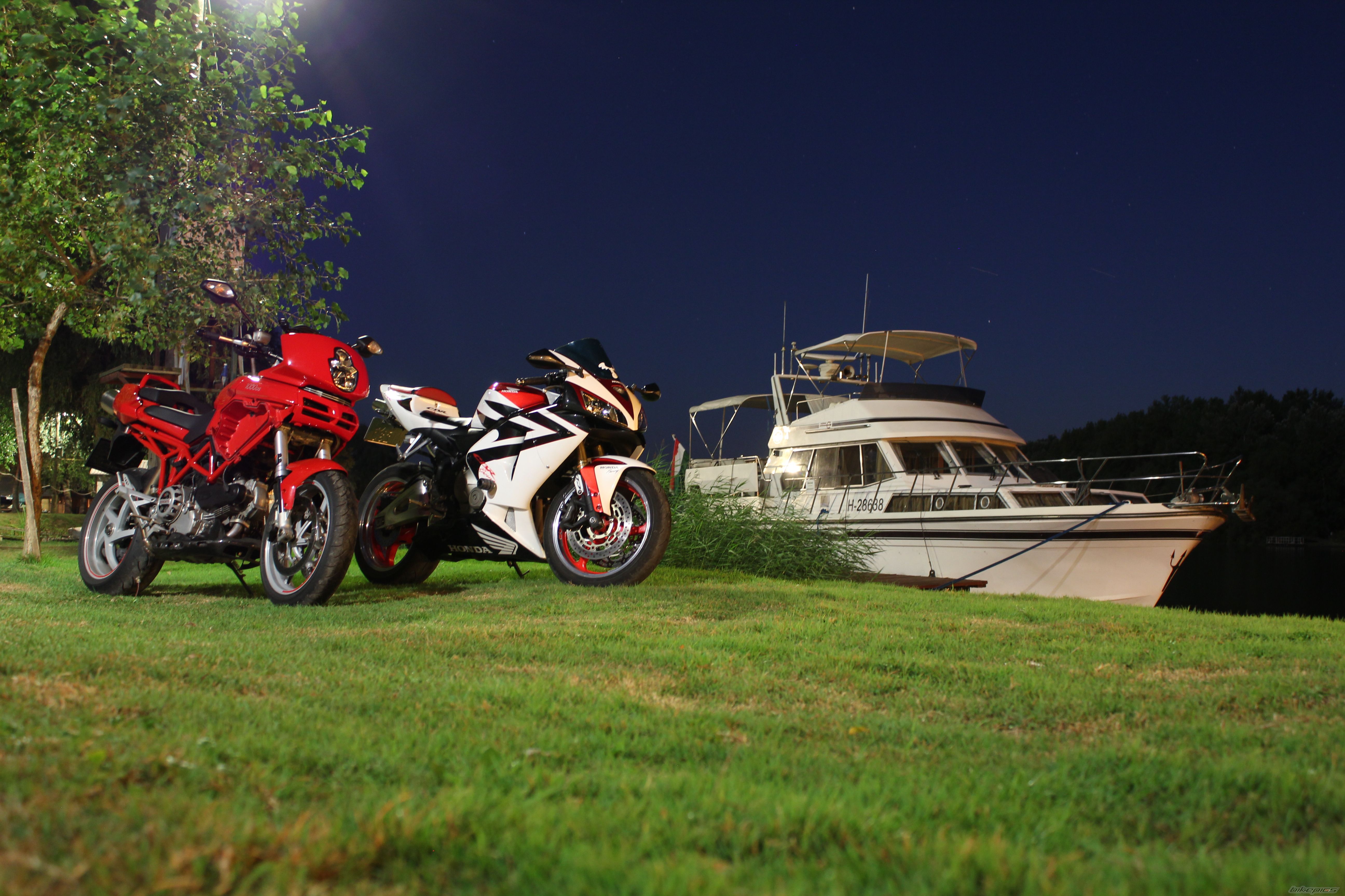 Bike Photo 2270944