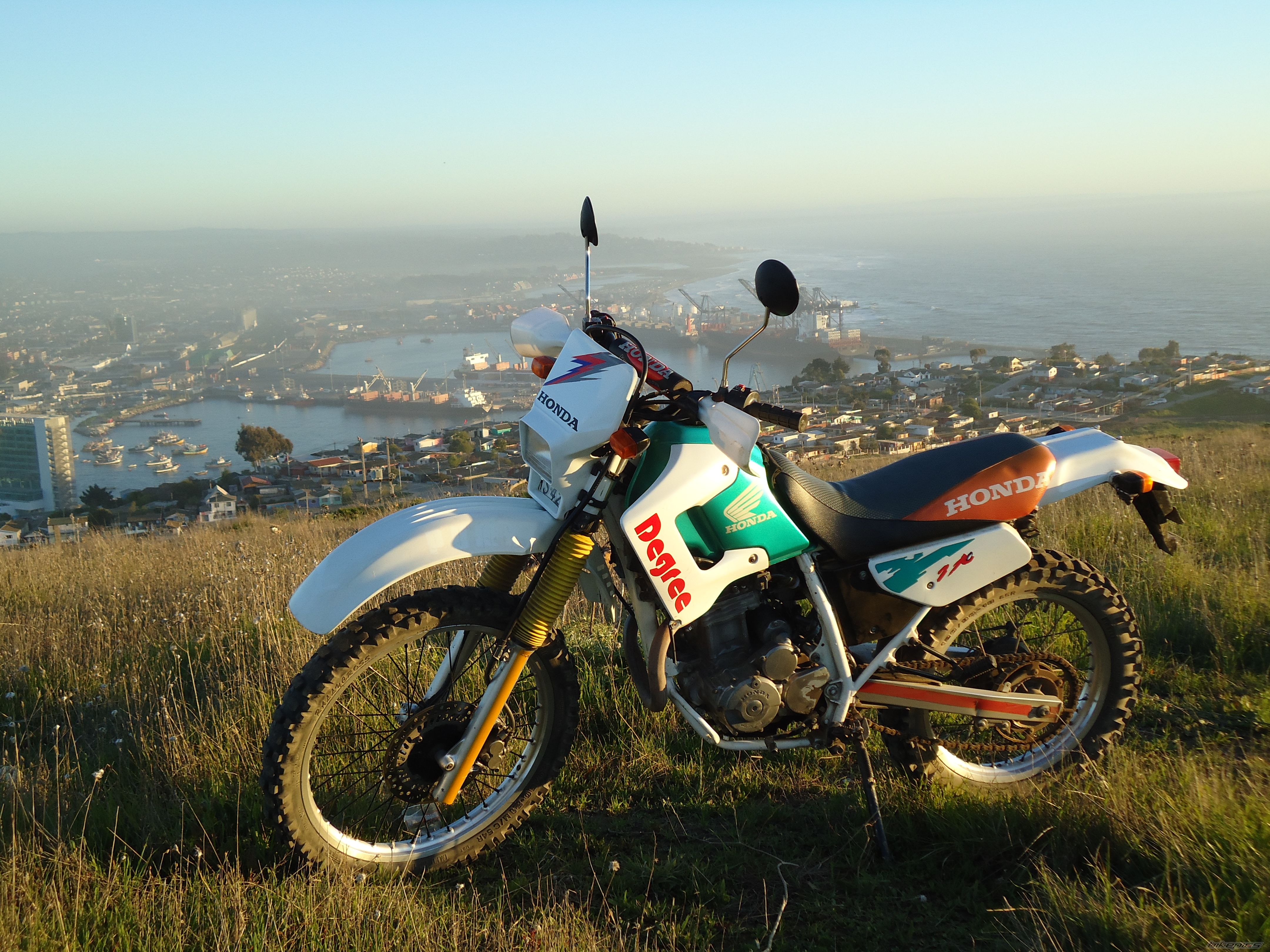 Photo 2270984