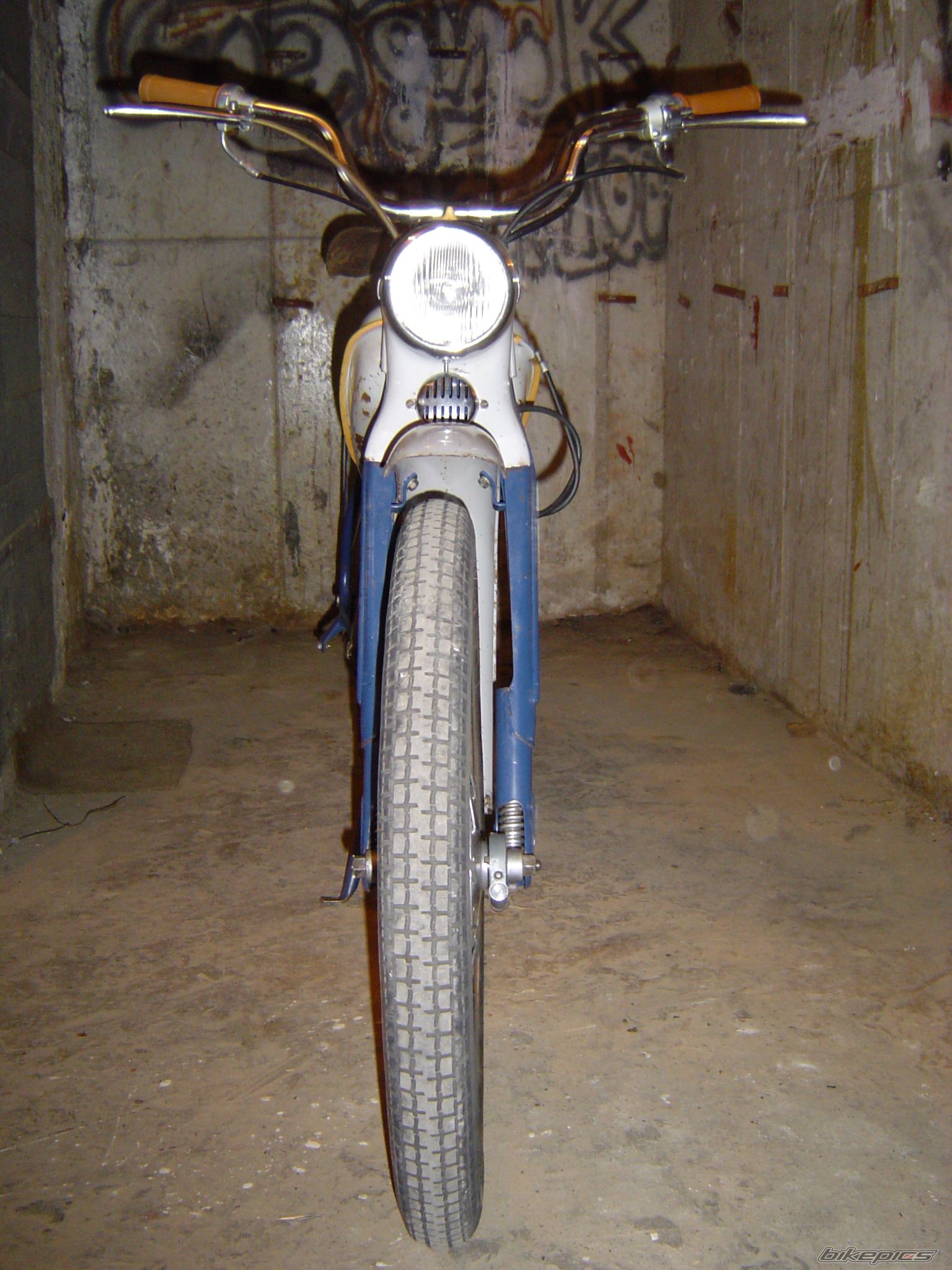 Photo 2271307
