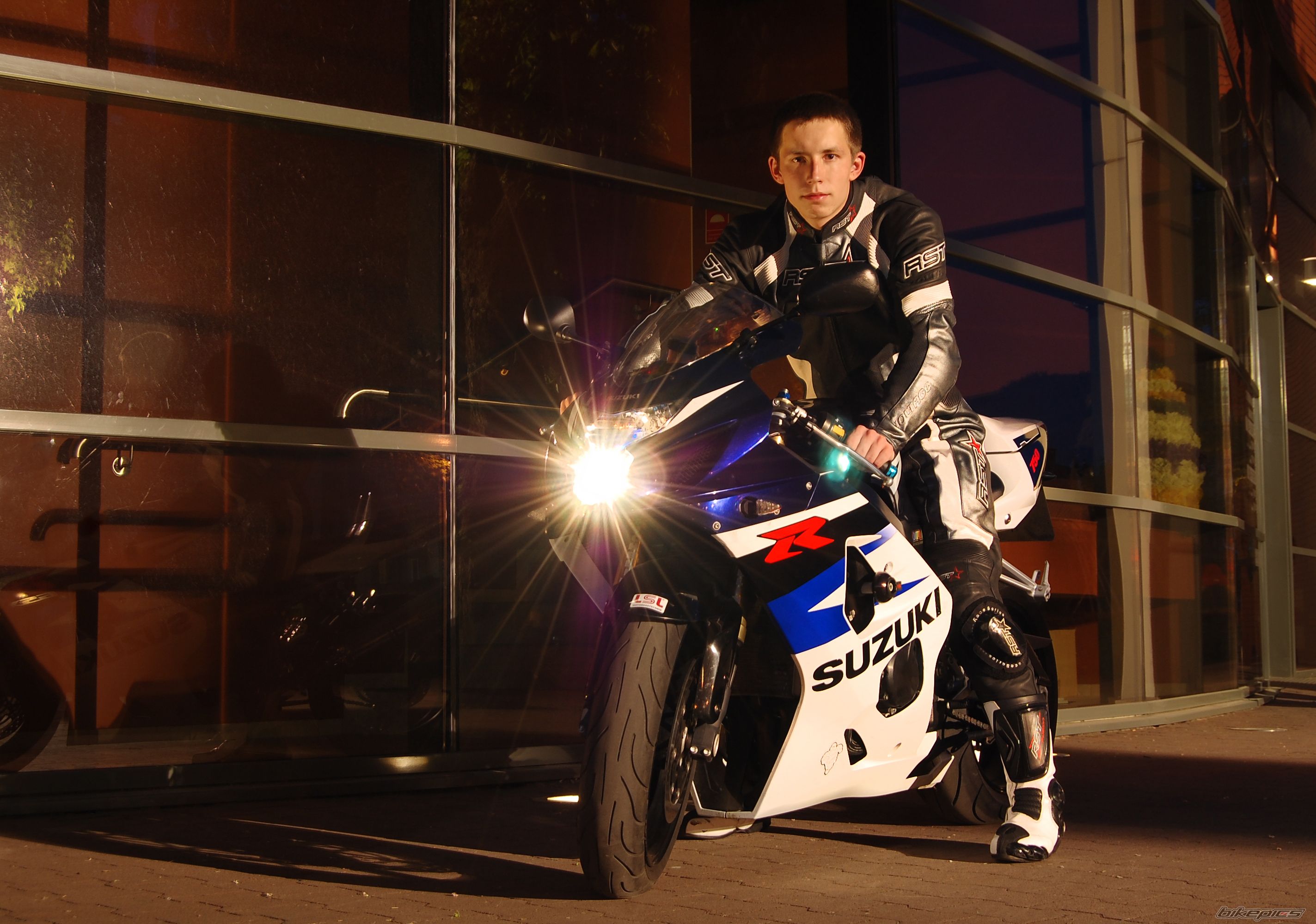 Bike Photo 2271876