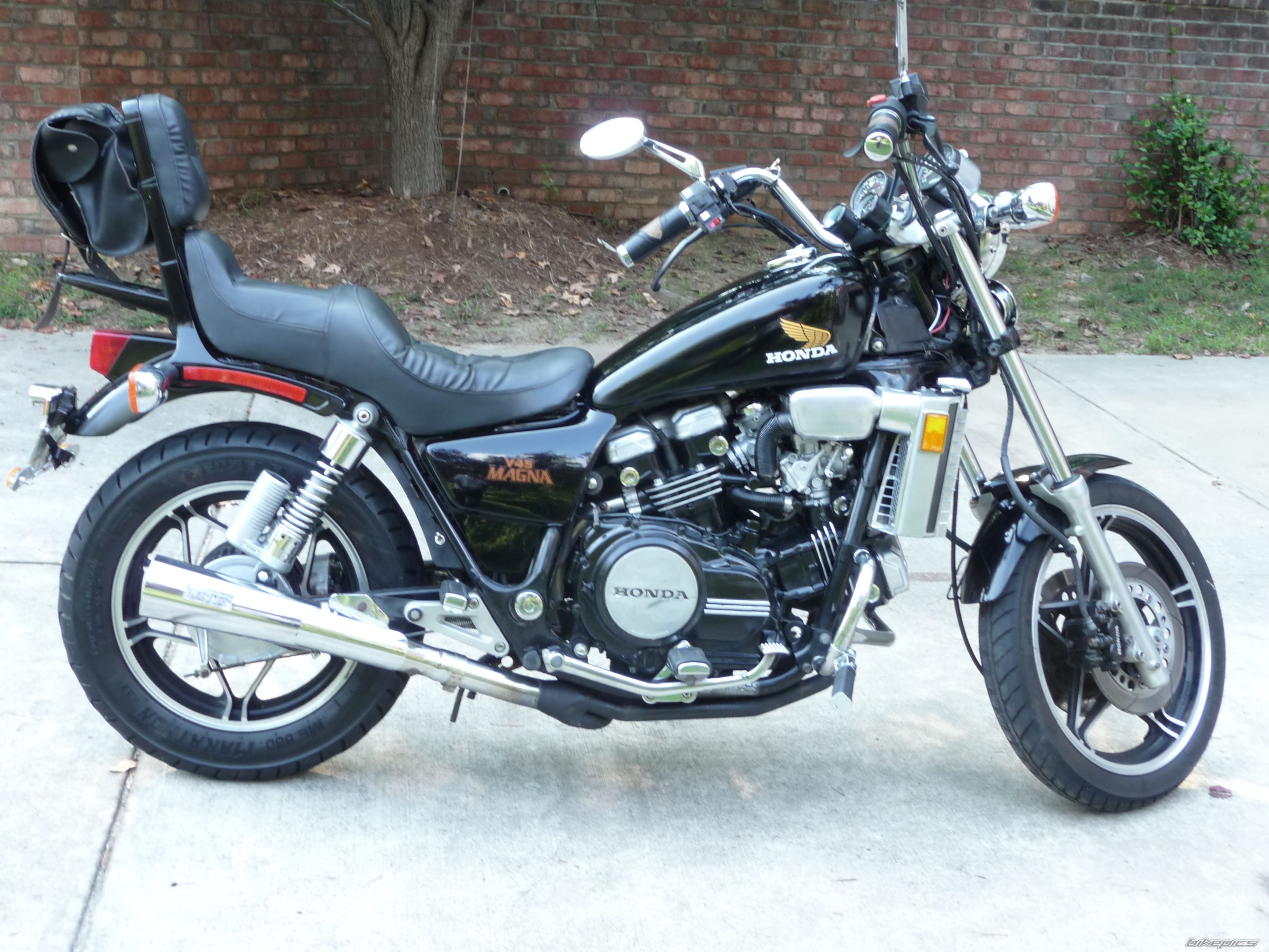 Photo 2272289