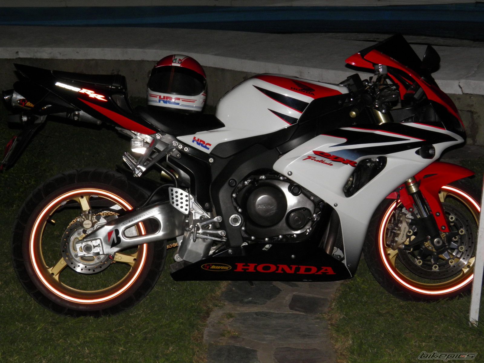 Photo 2272340