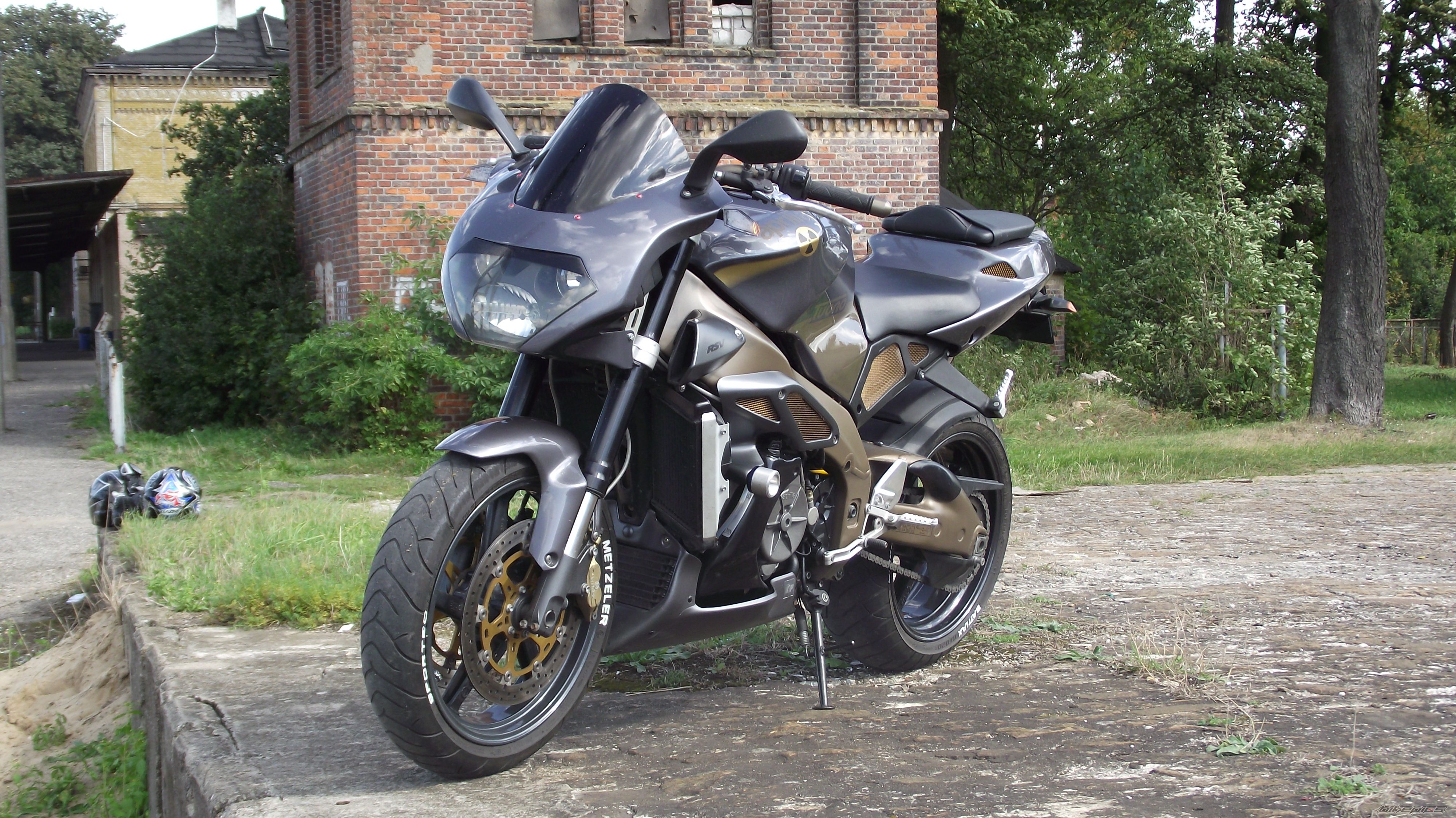 Photo 2272434