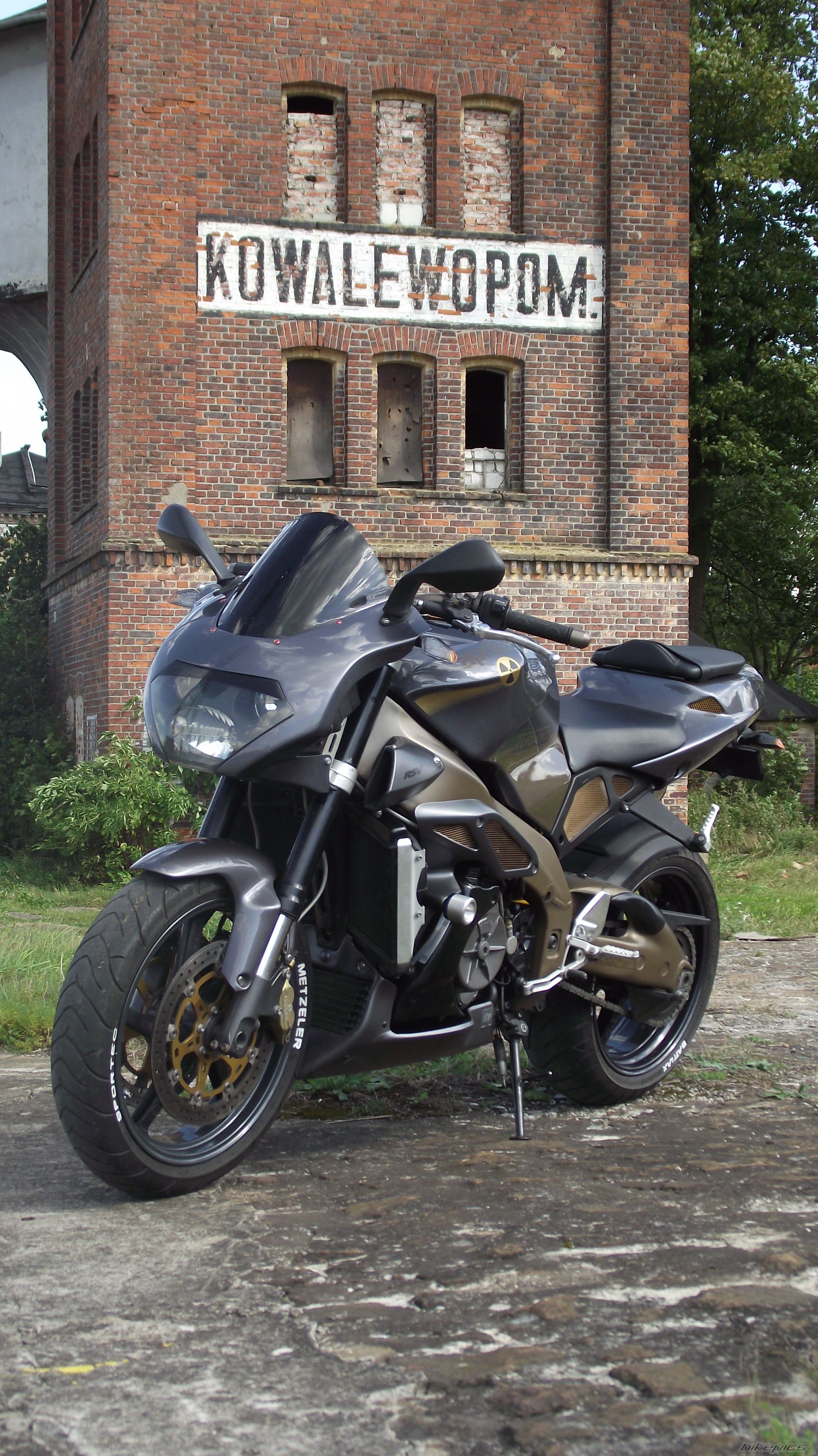 Photo 2272441