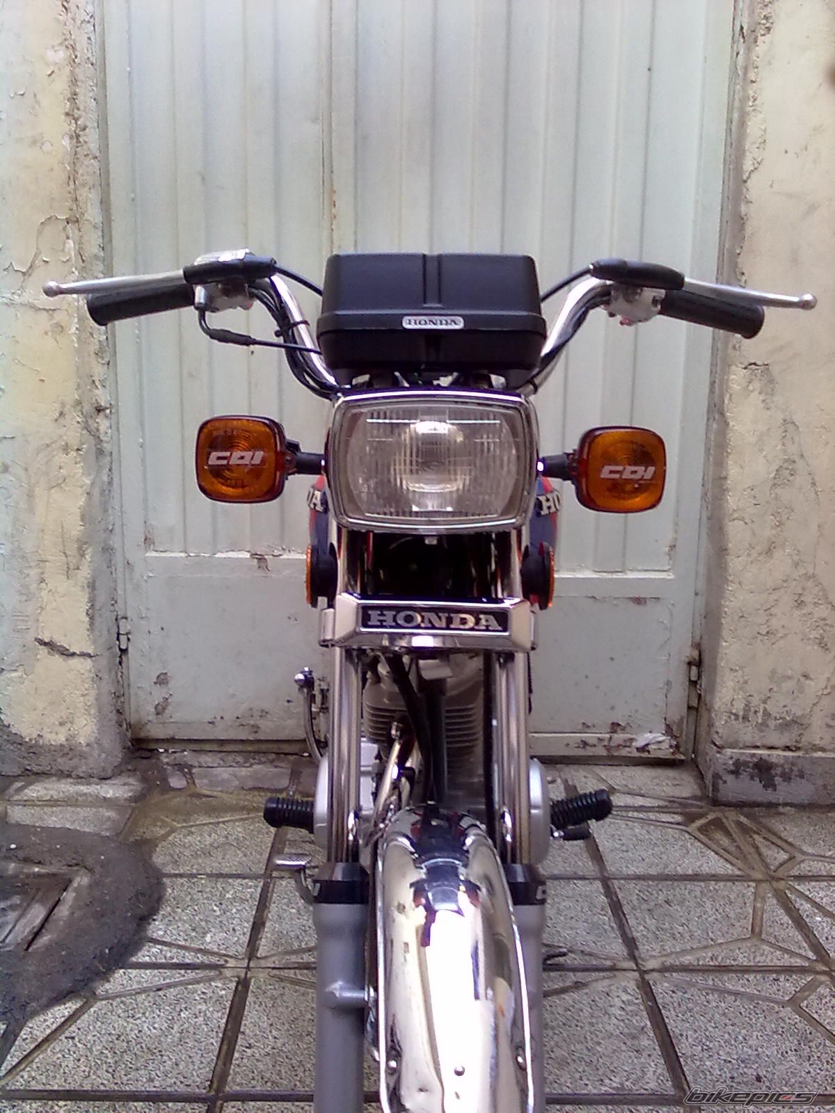Photo 2272585