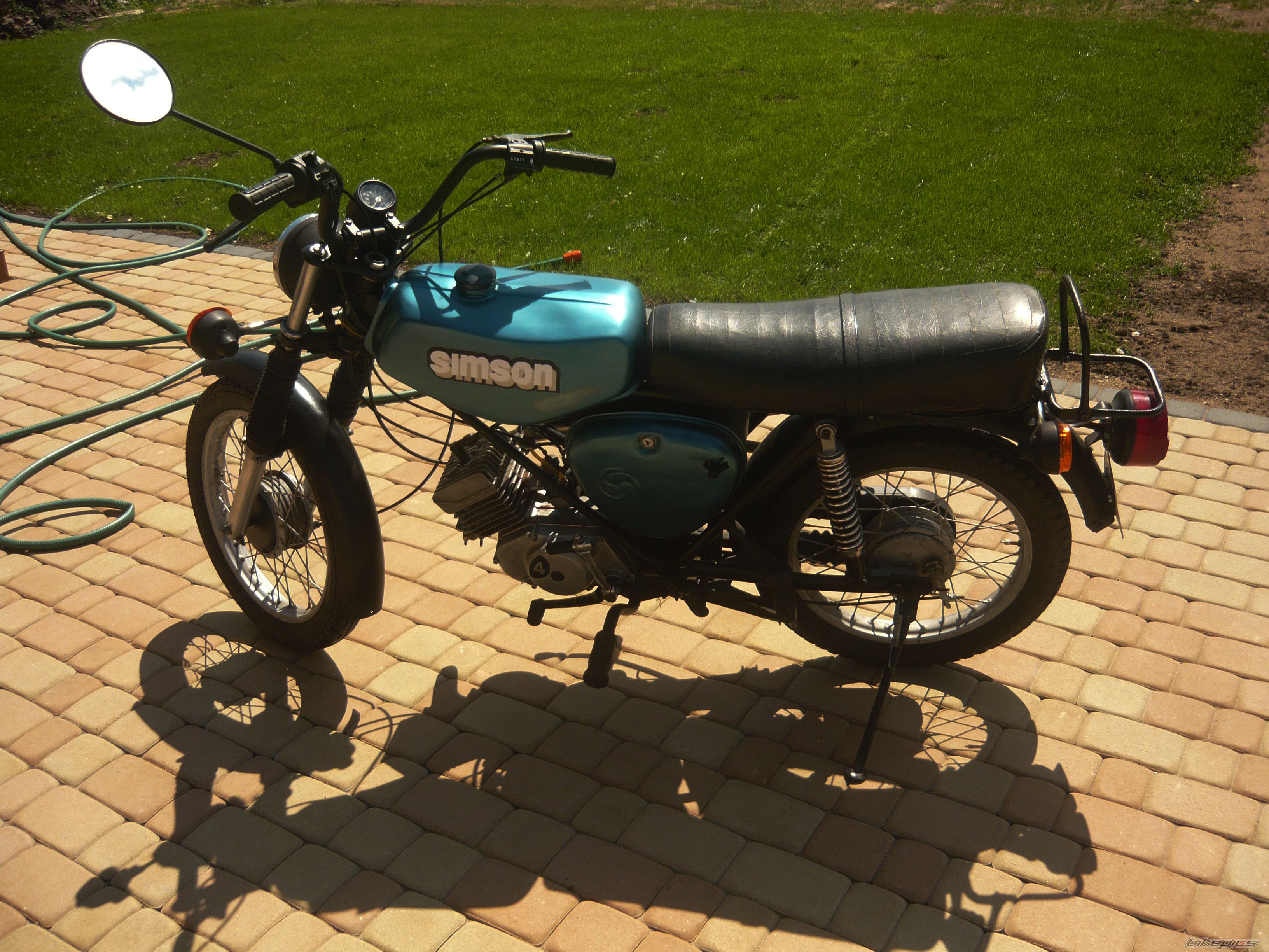 Photo 2272946