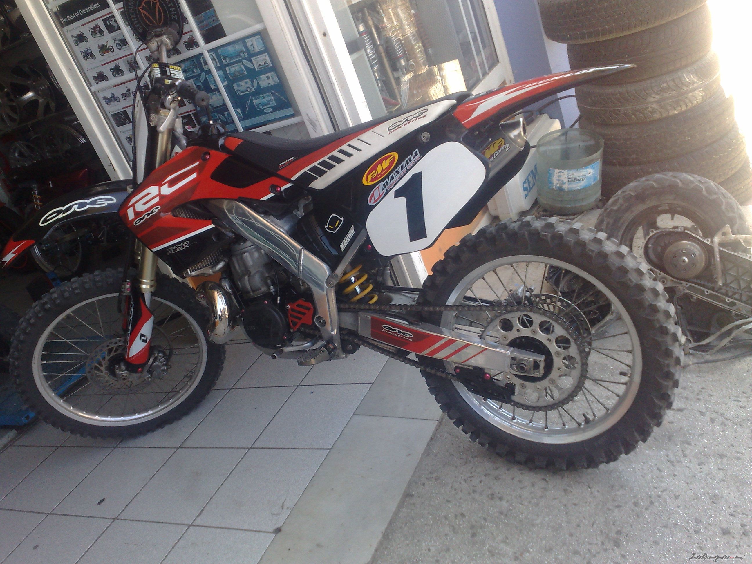 Photo 2273047