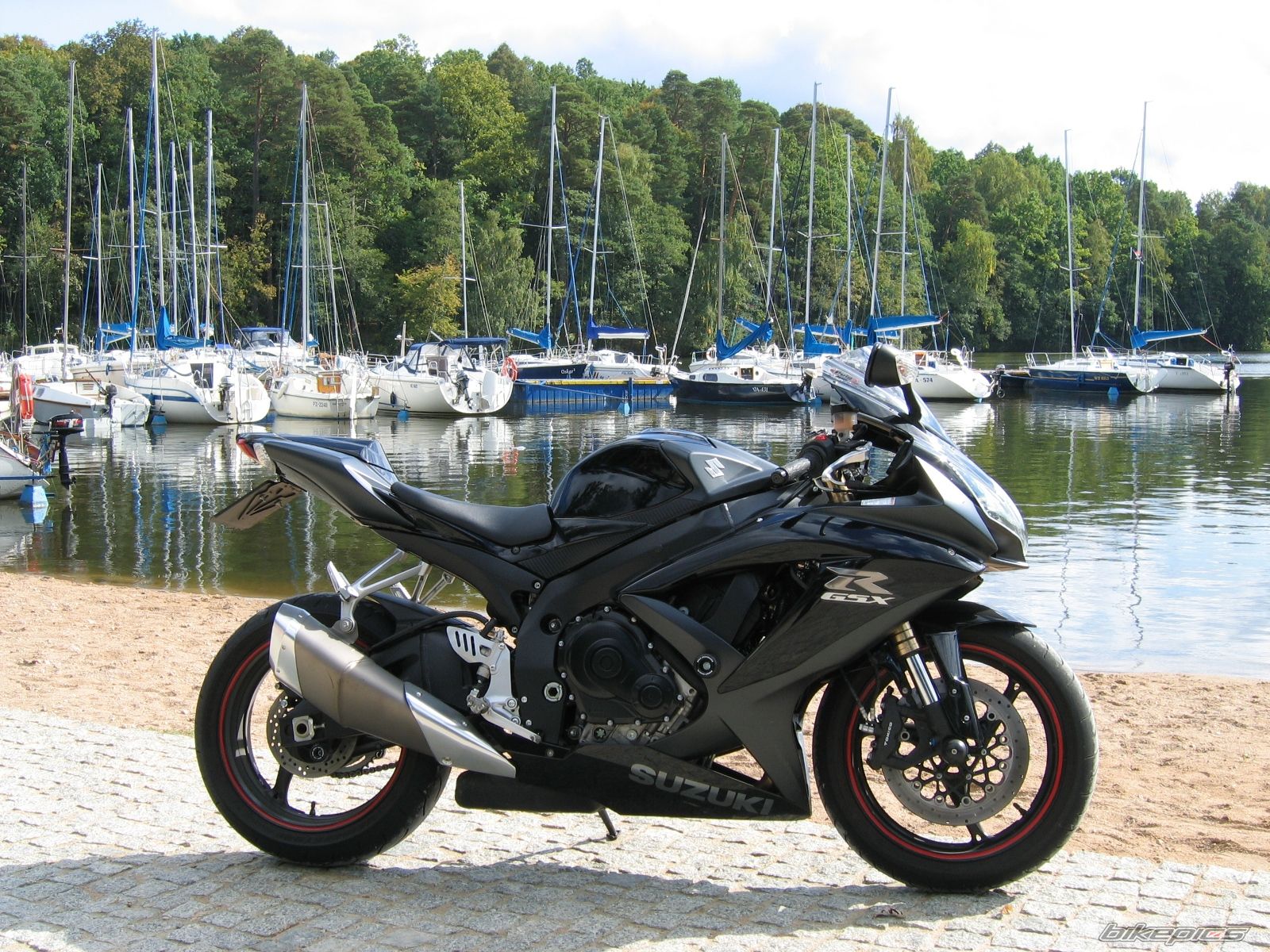 Bike Photo 2273607