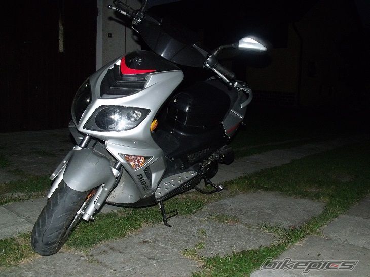 Photo 2273865