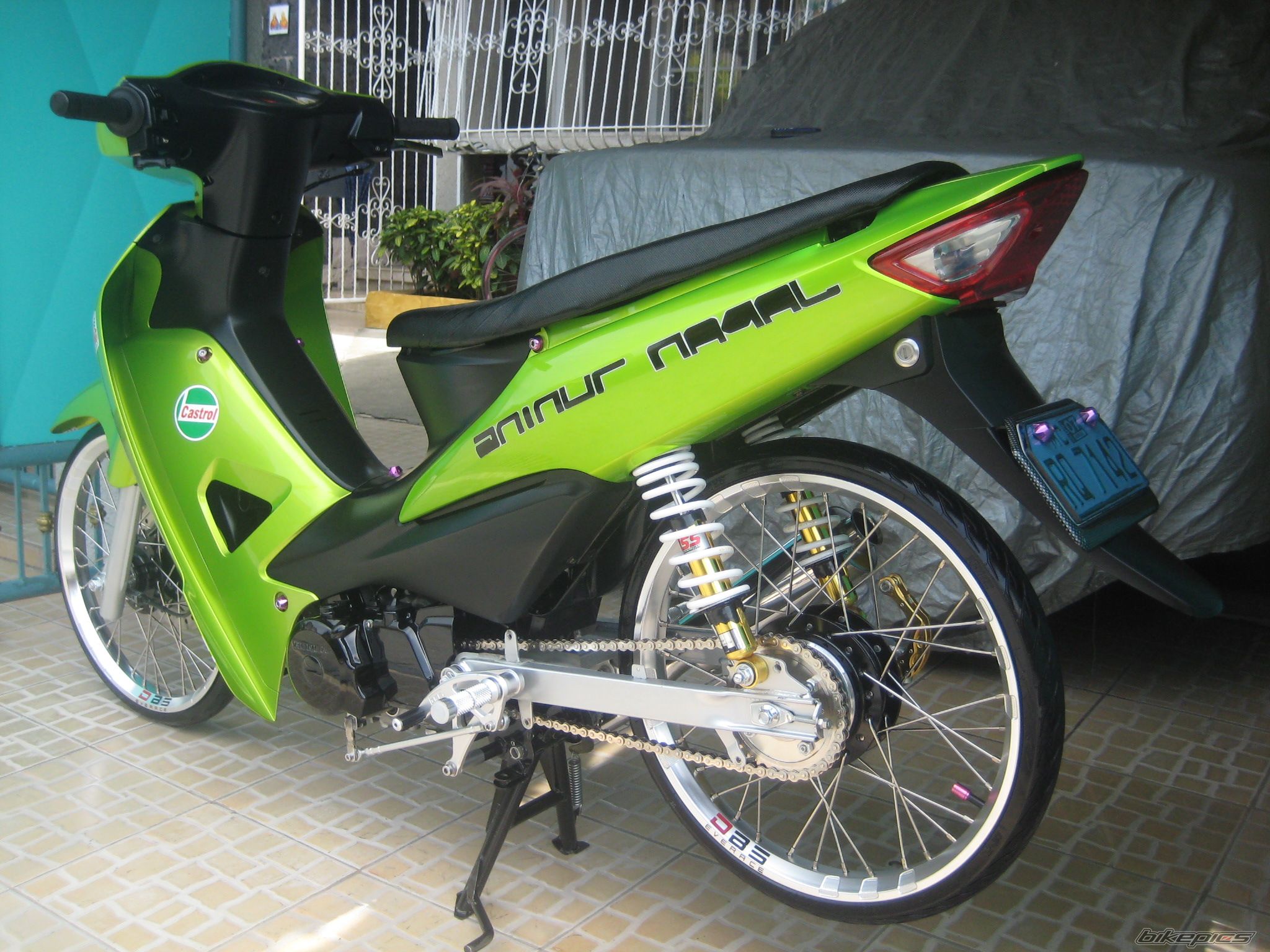 Photo 2273995