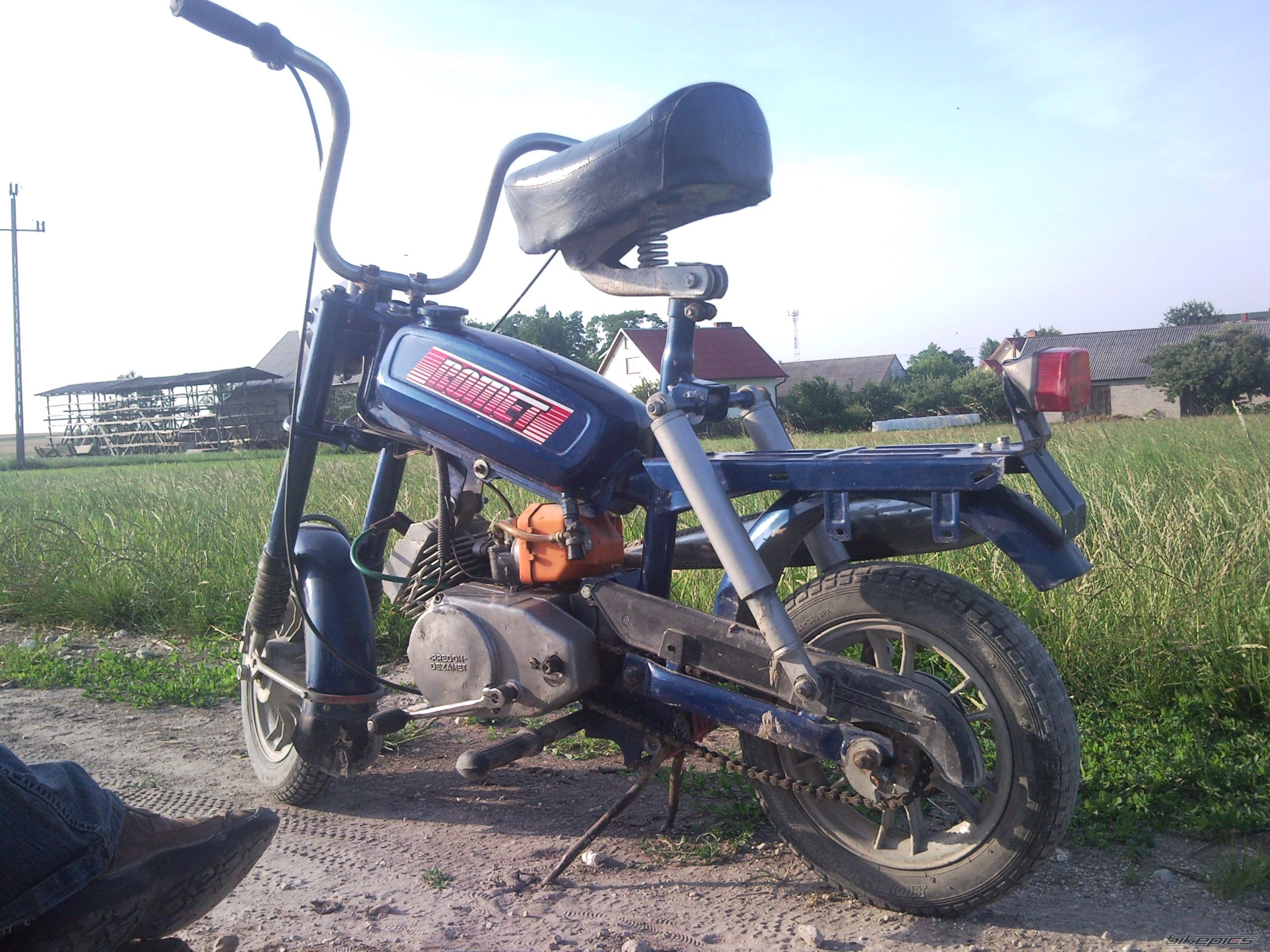 Photo 2275369