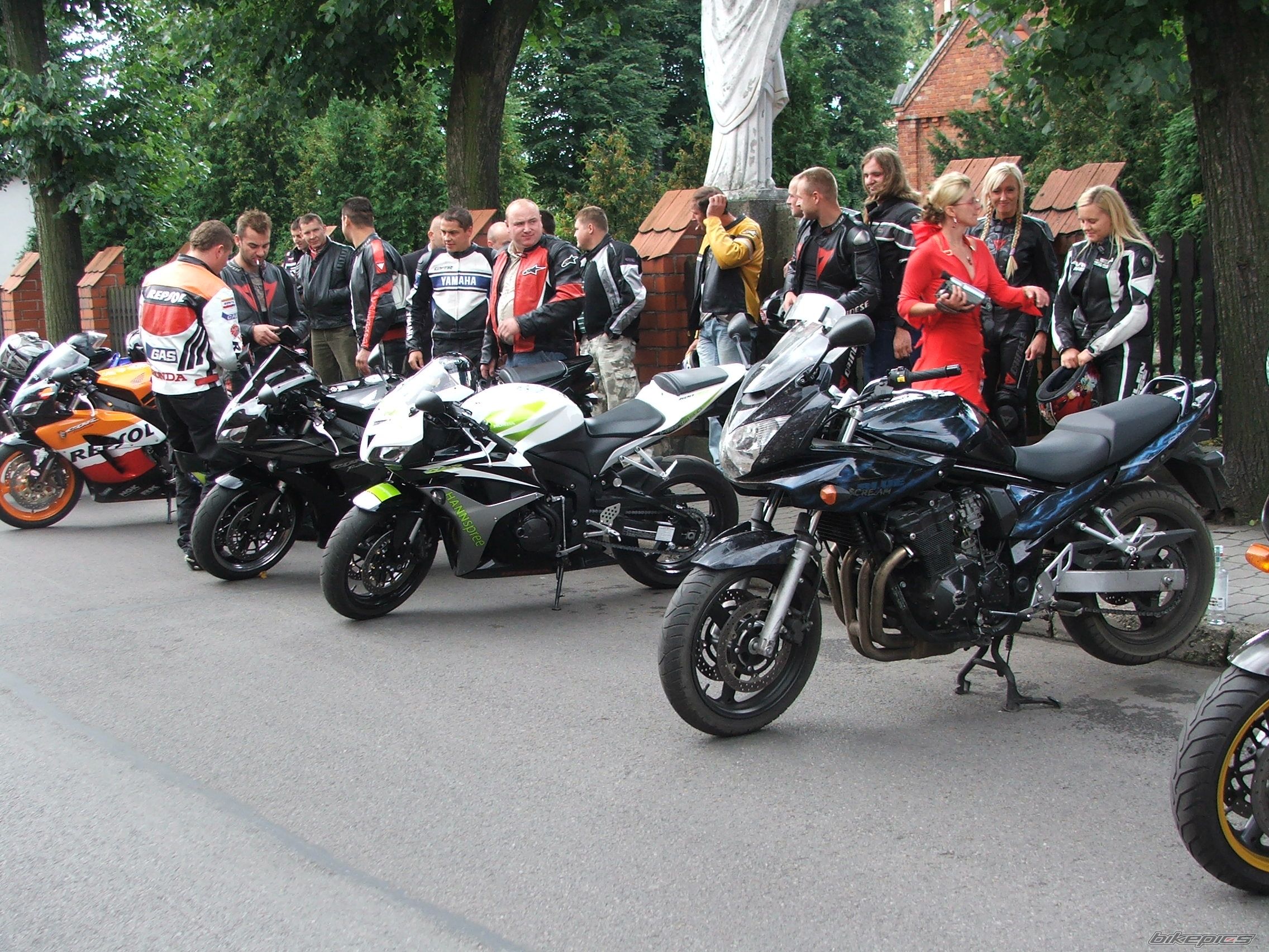 Photo 2275615