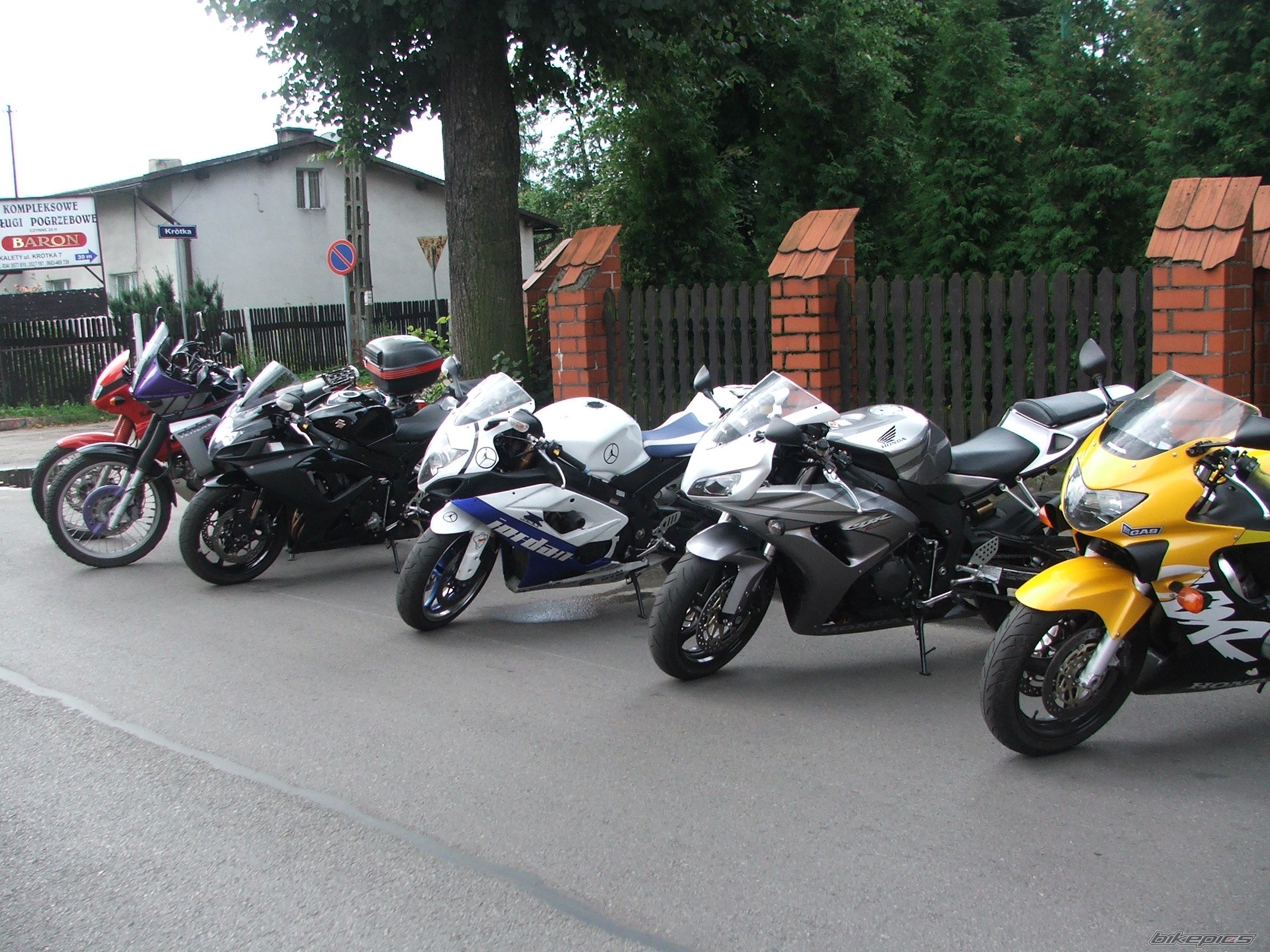 Photo 2275617