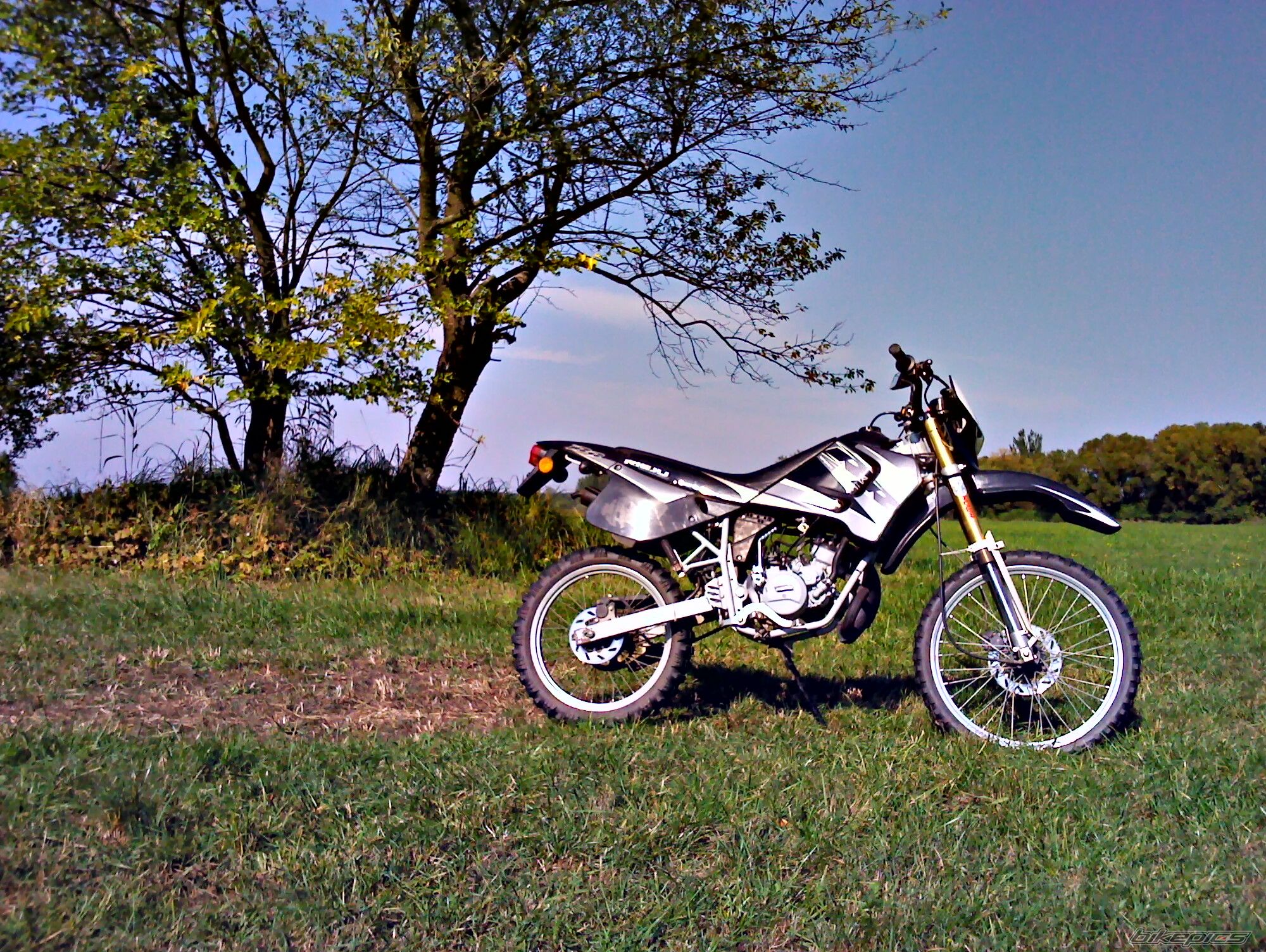Photo 2275772