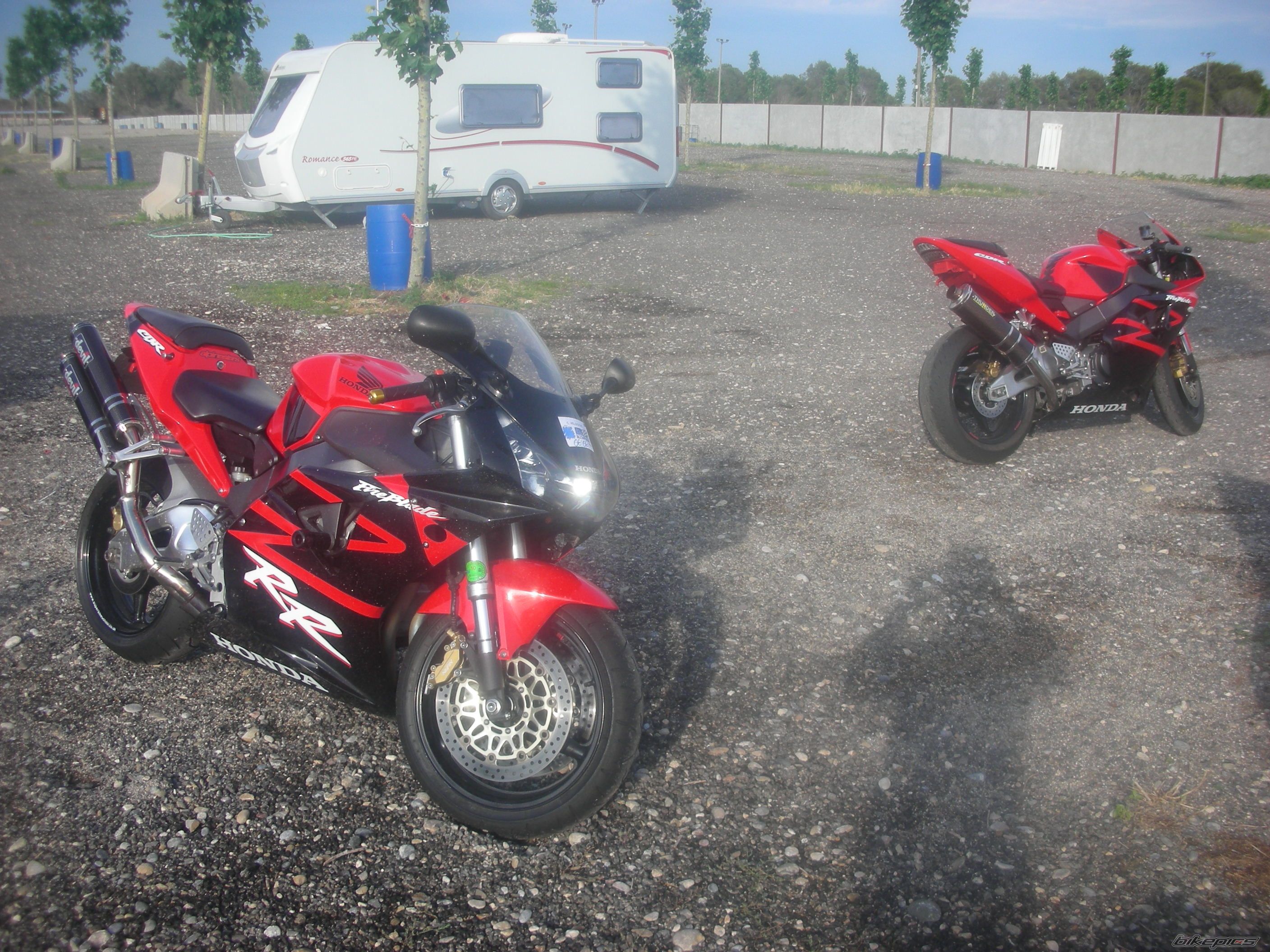 Photo 2275903