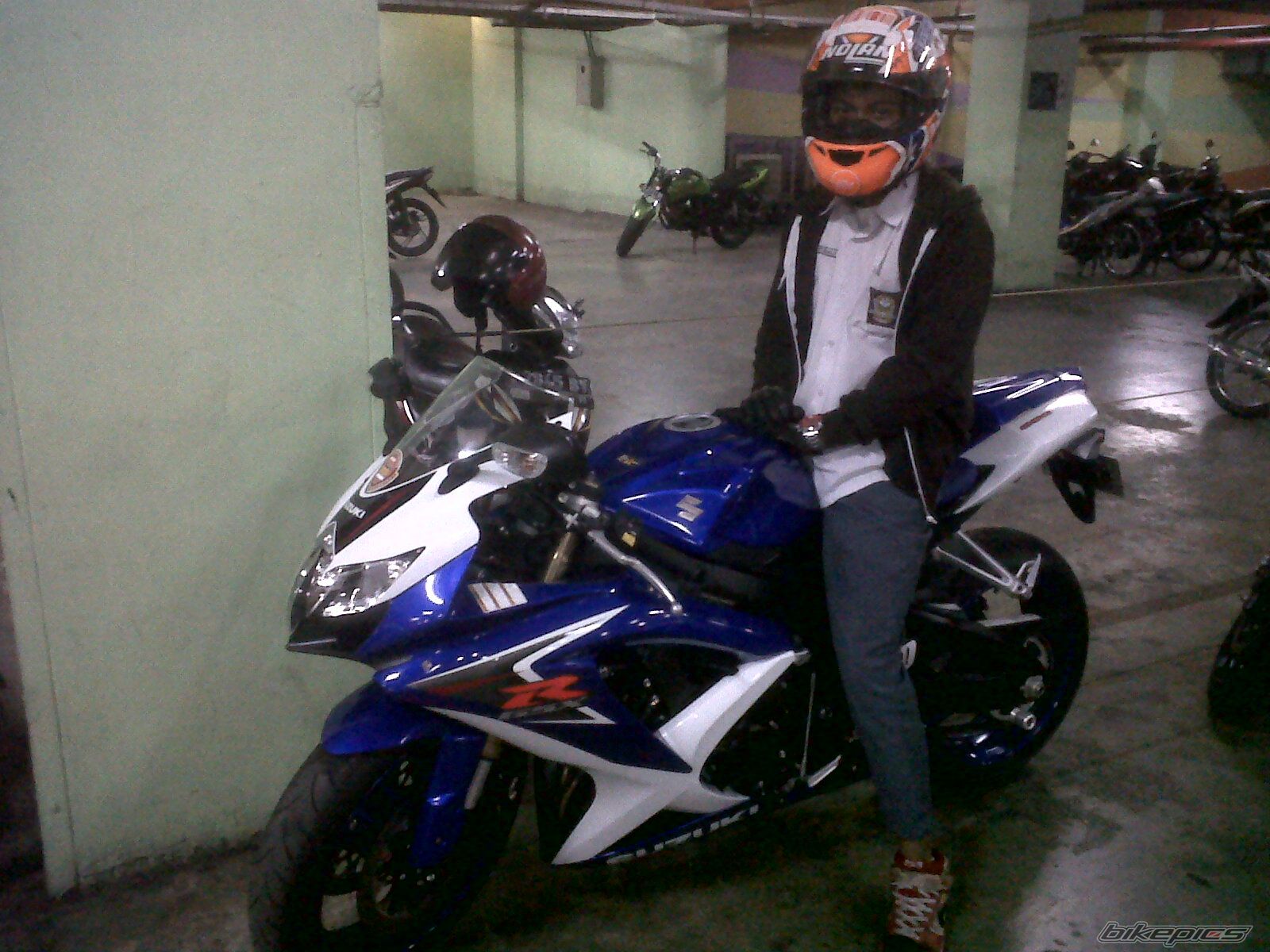 Photo 2275943