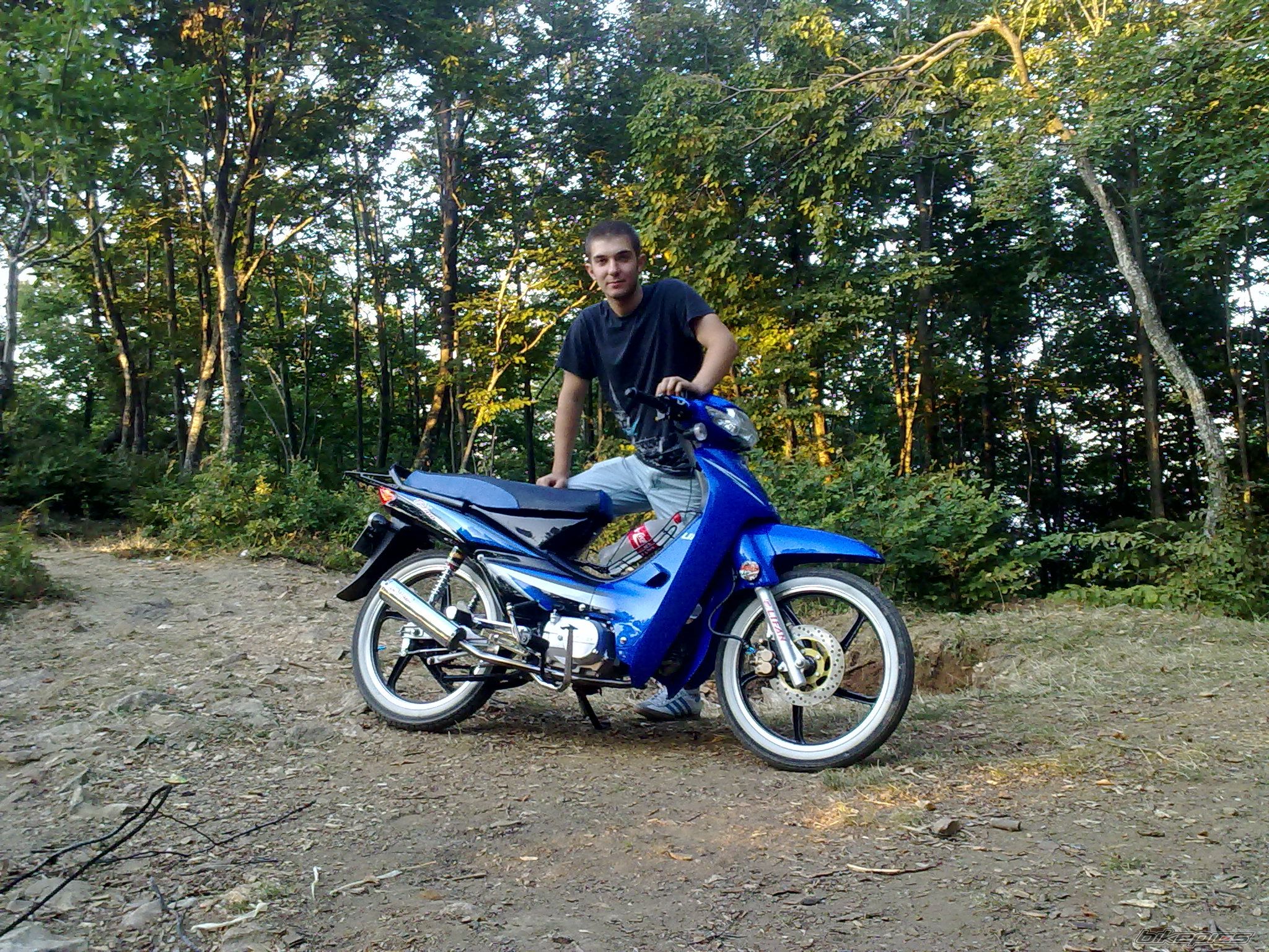 Photo 2276004