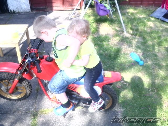 Photo 2277225