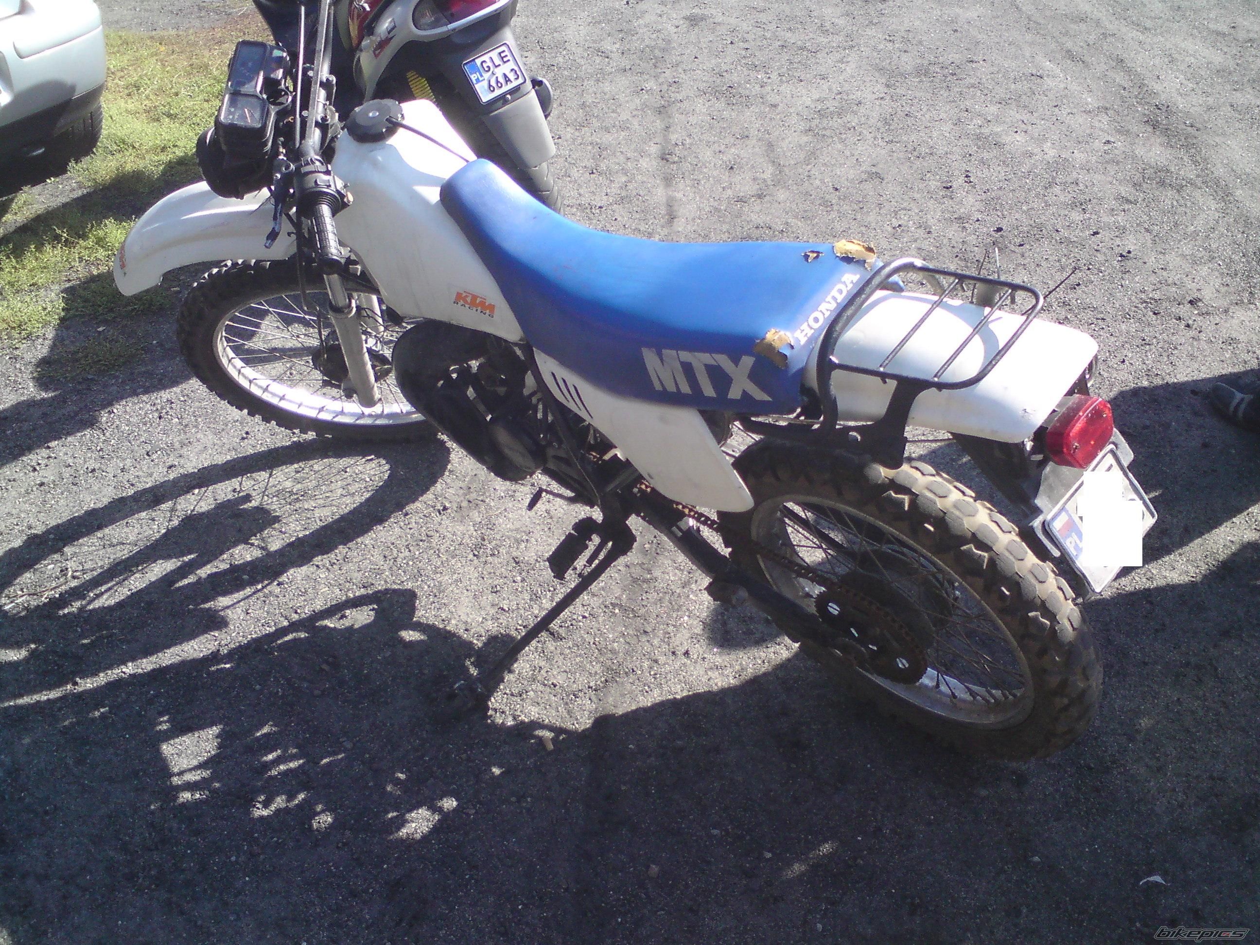Photo 2277588