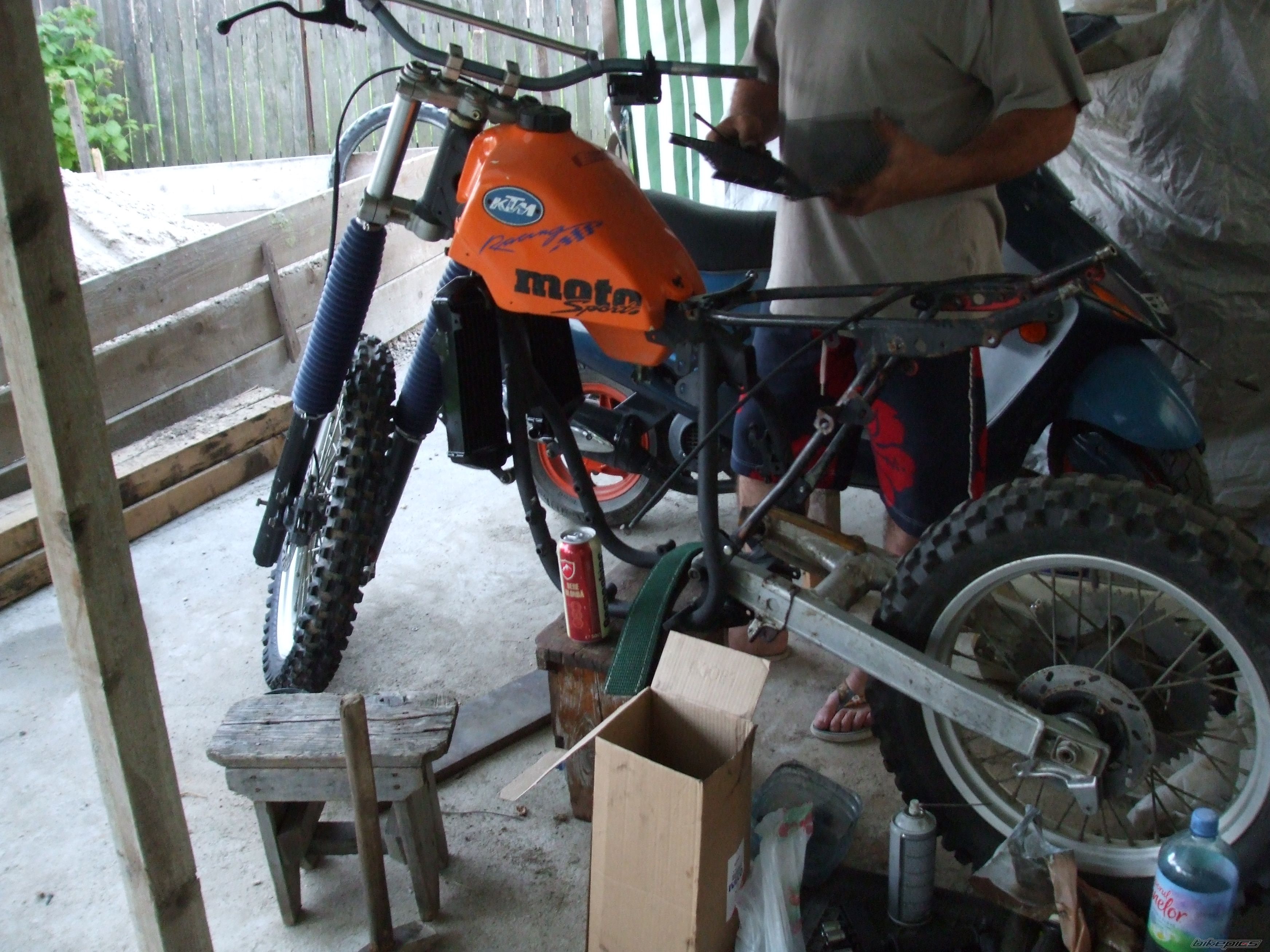 Photo 2278036