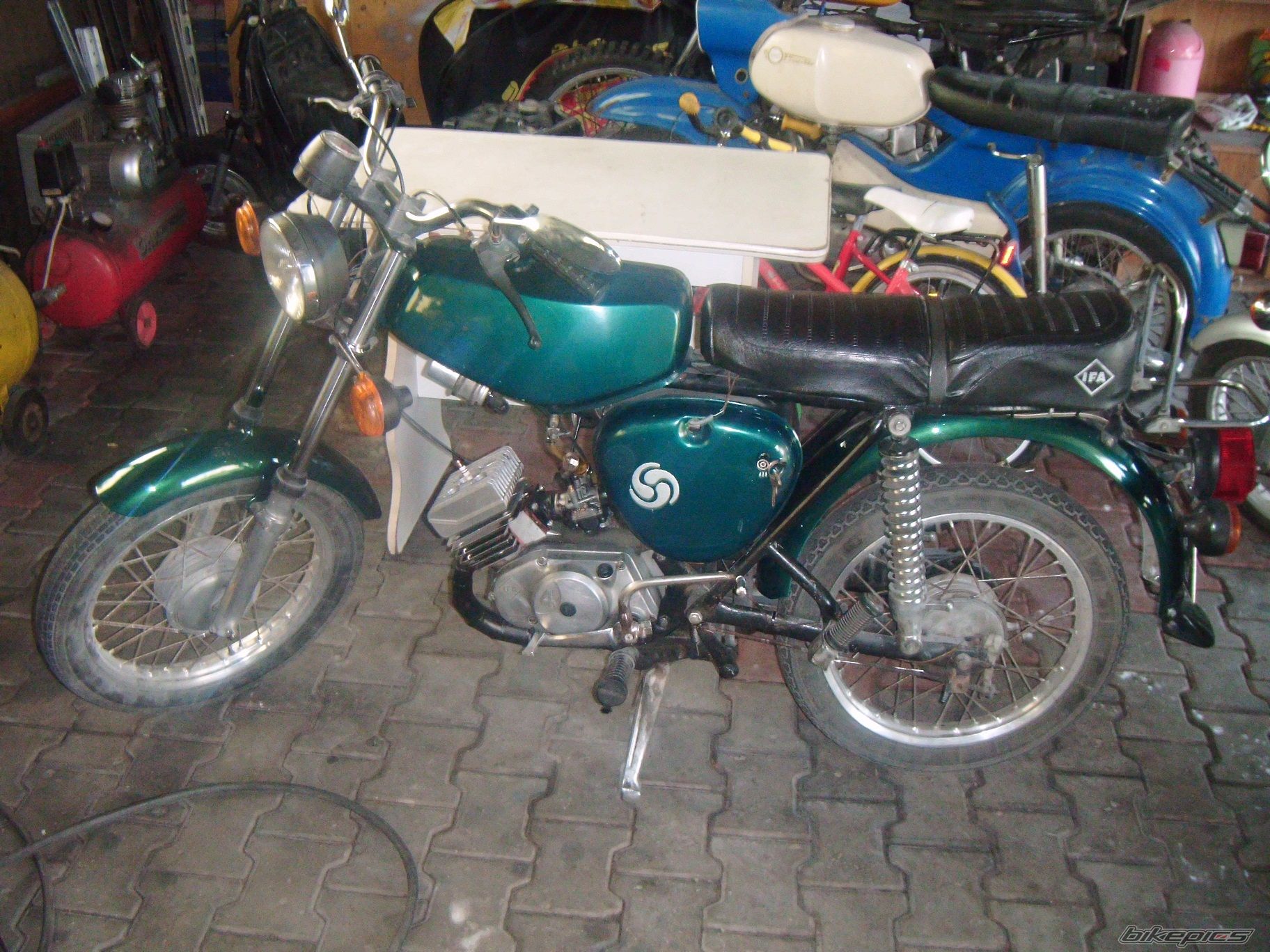 Photo 2278090