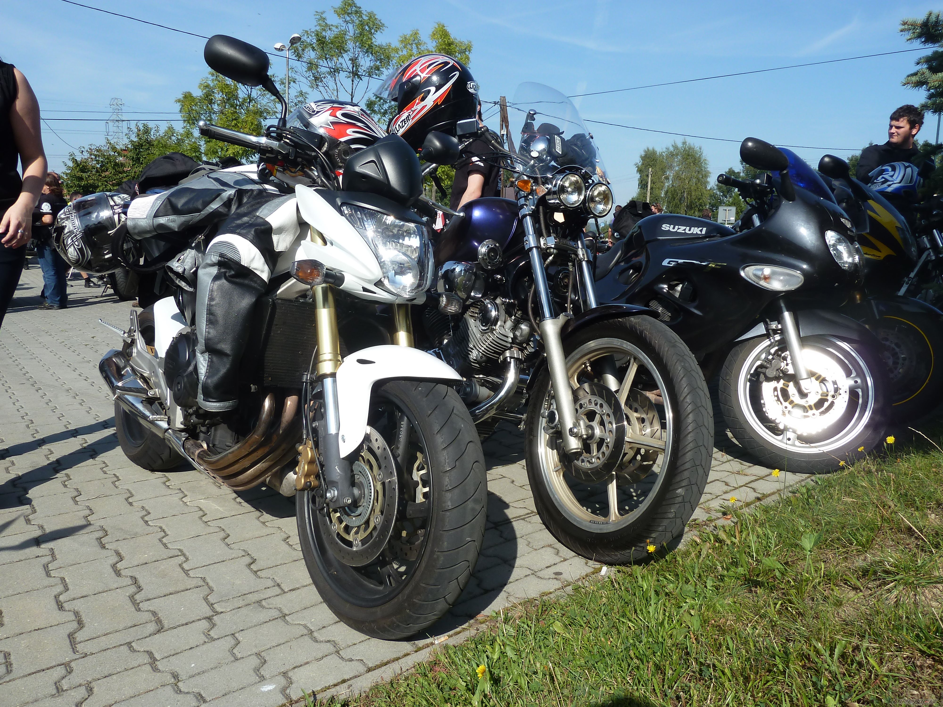 Photo 2278336