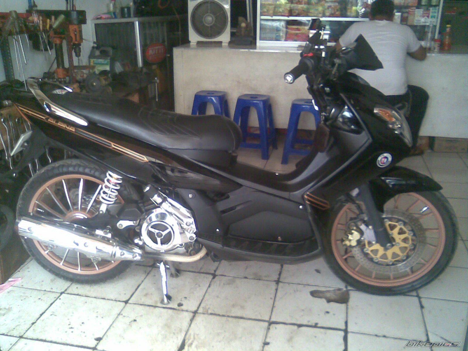Photo 2278351