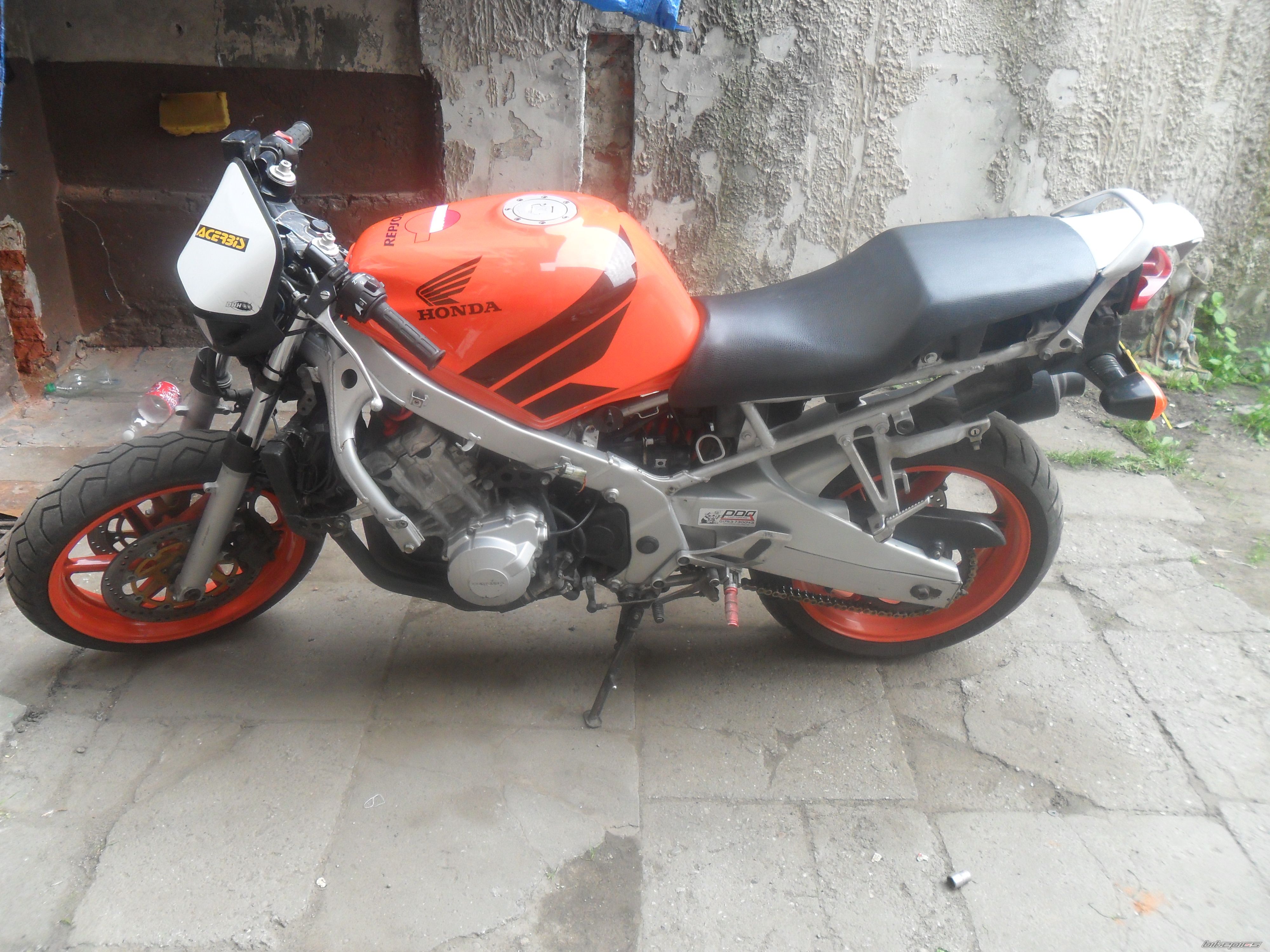 Photo 2279069