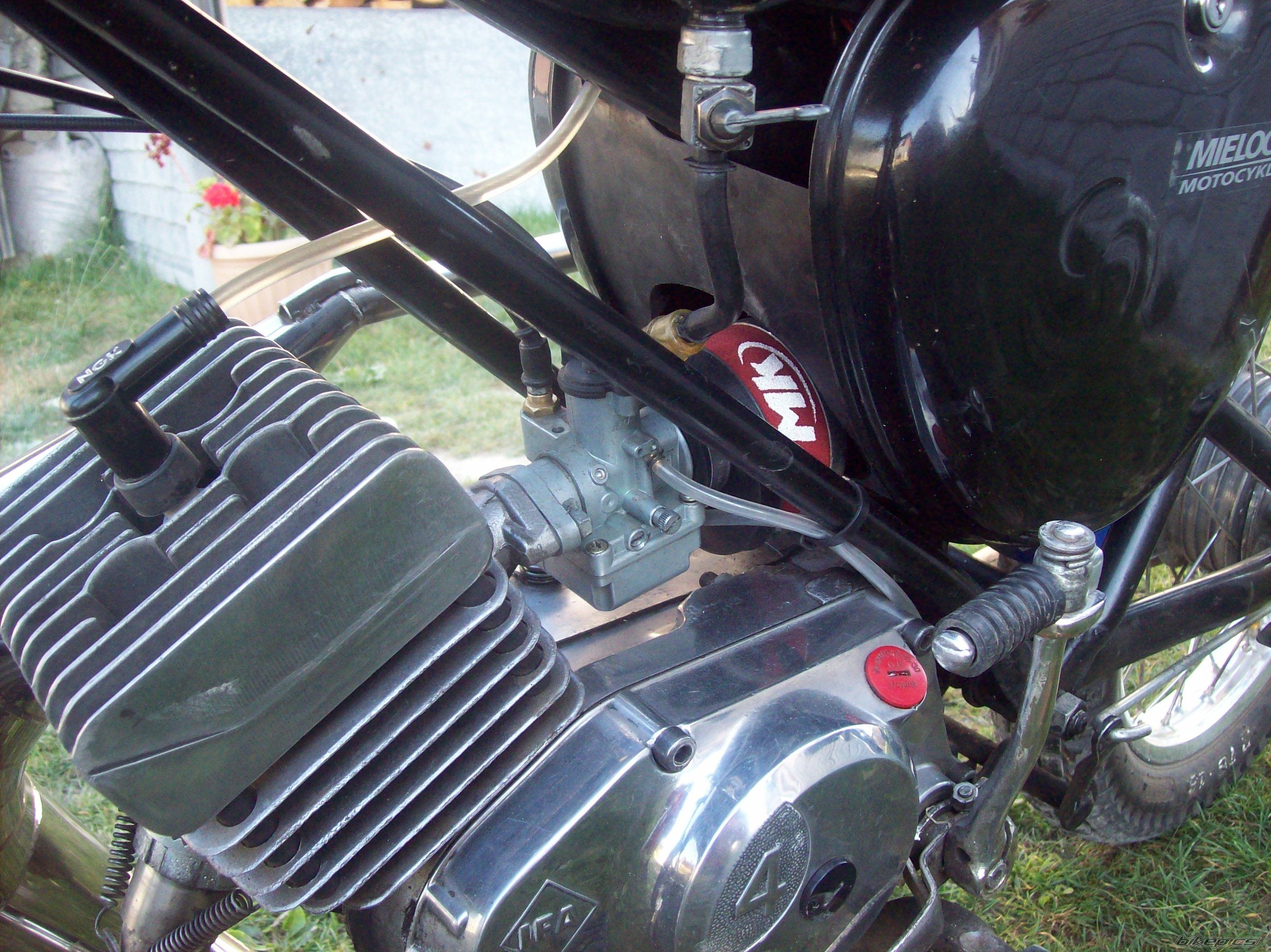 Photo 2280278