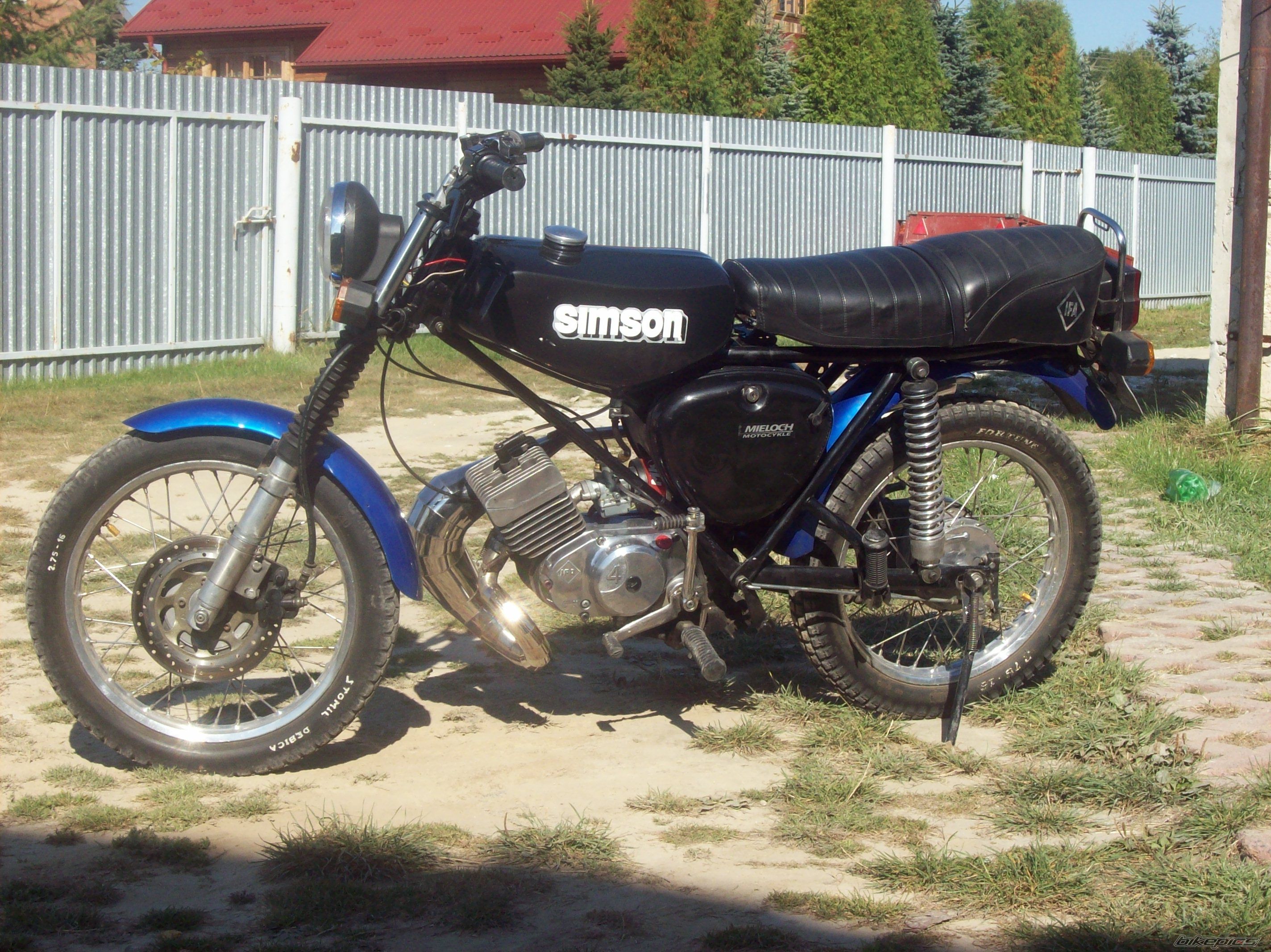 Photo 2280279