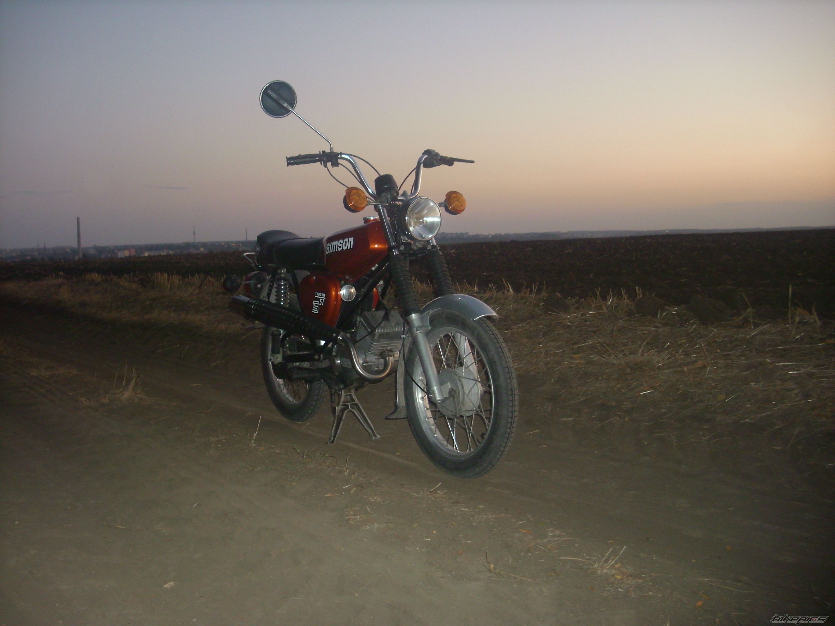 Photo 2280378
