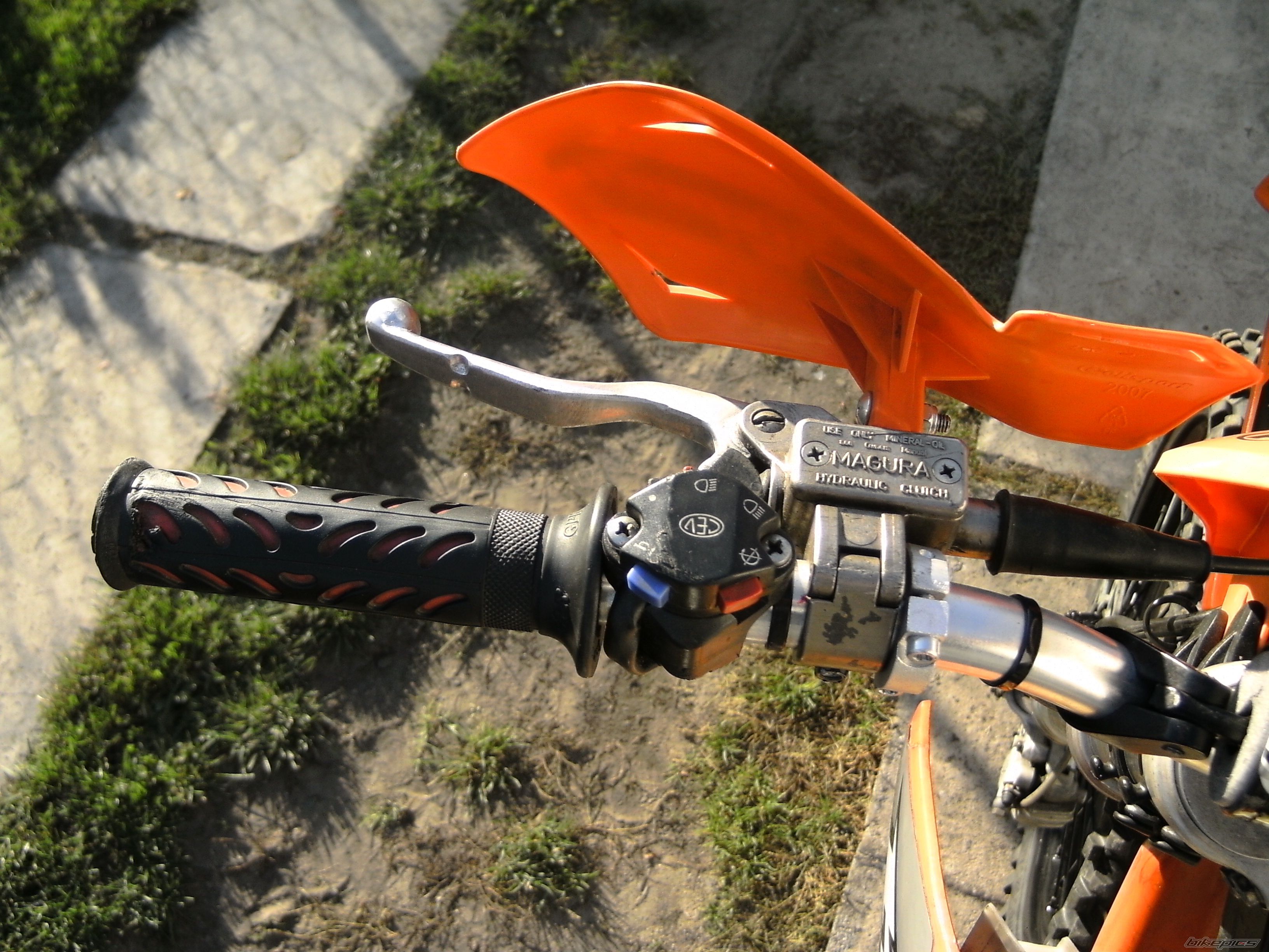 Photo 2280832